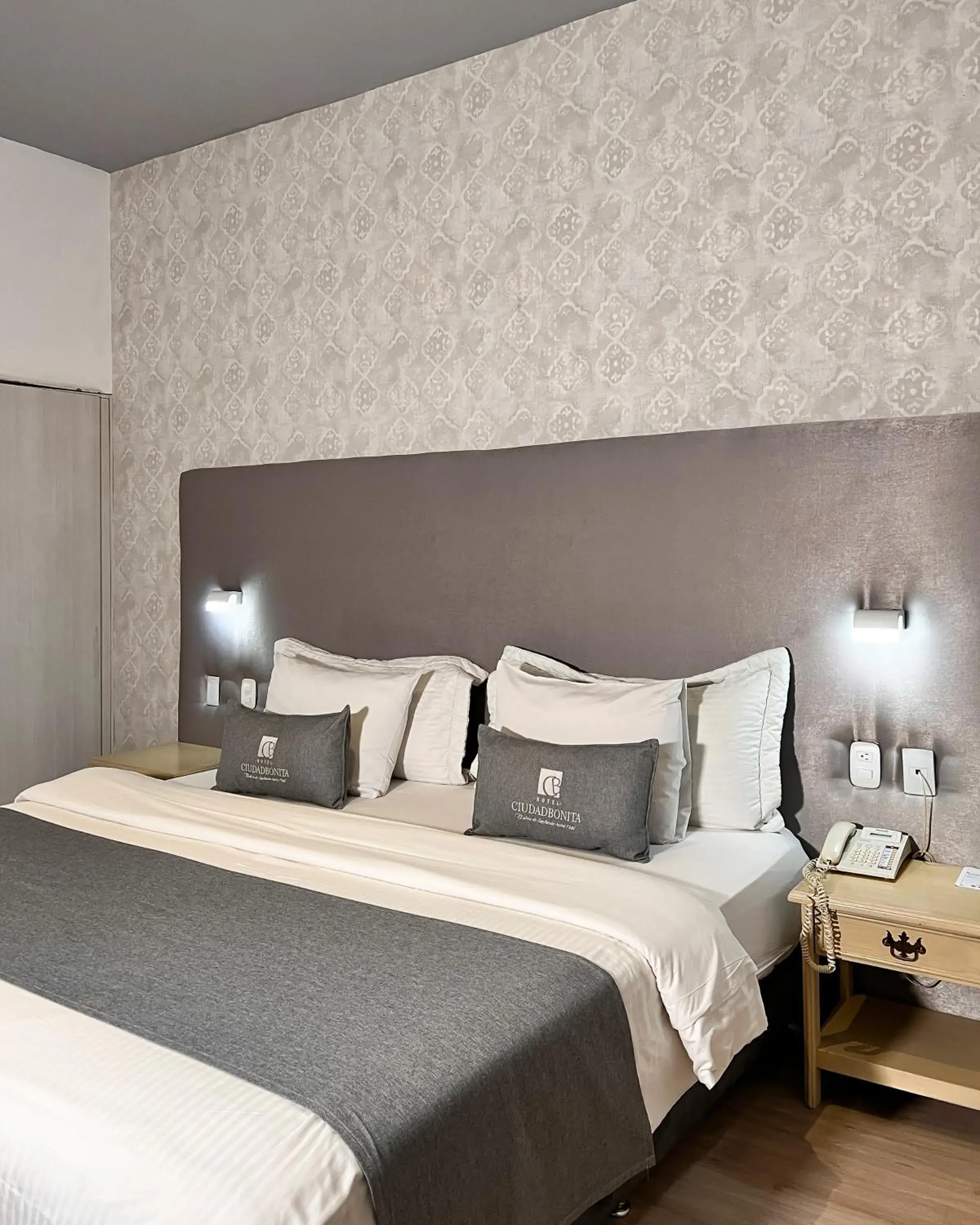 Deluxe Double Room in Hotel Ciudad Bonita Deluxe Double Room in Hotel Ciudad Bonita