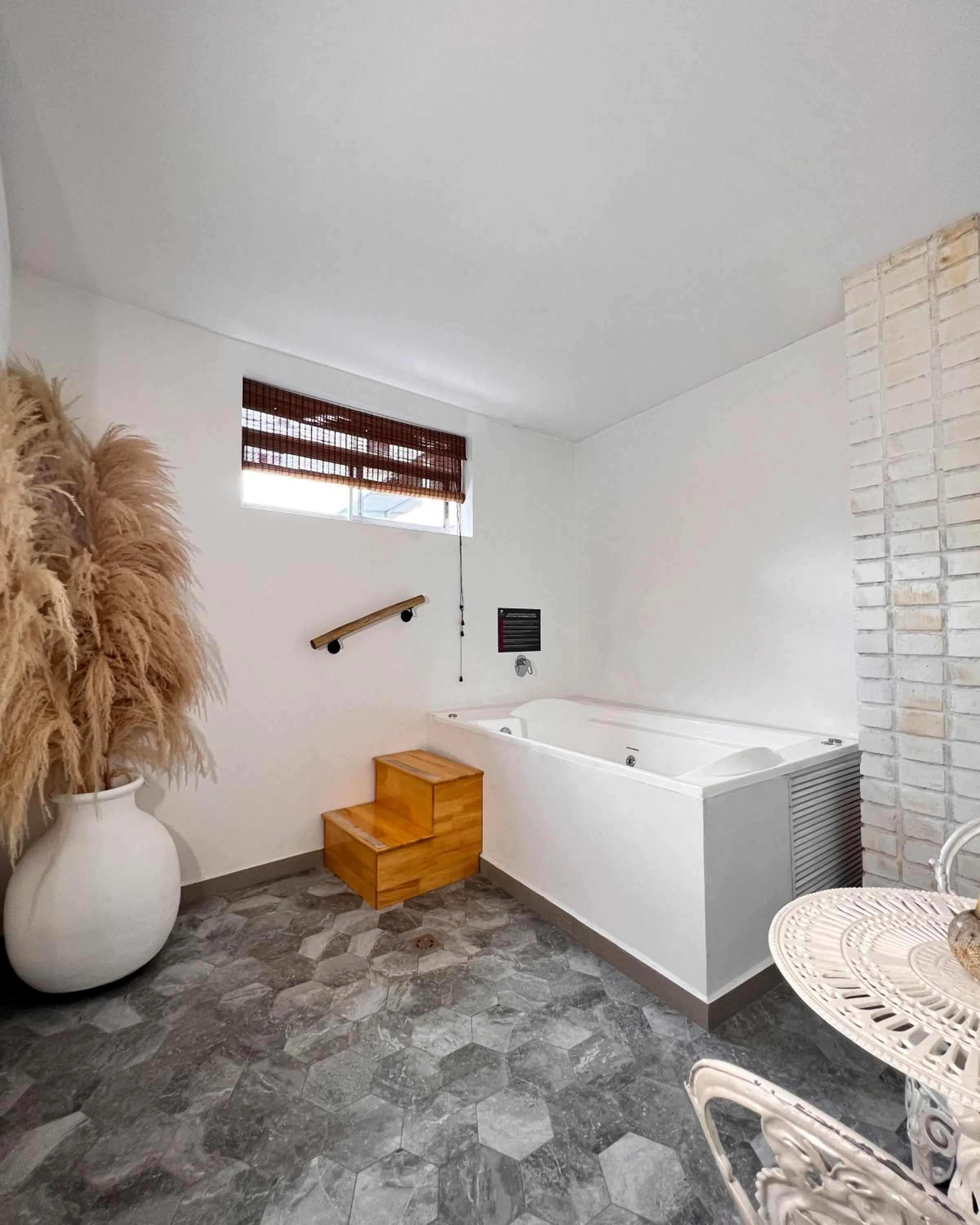 Bath in Hotel Ciudad Bonita