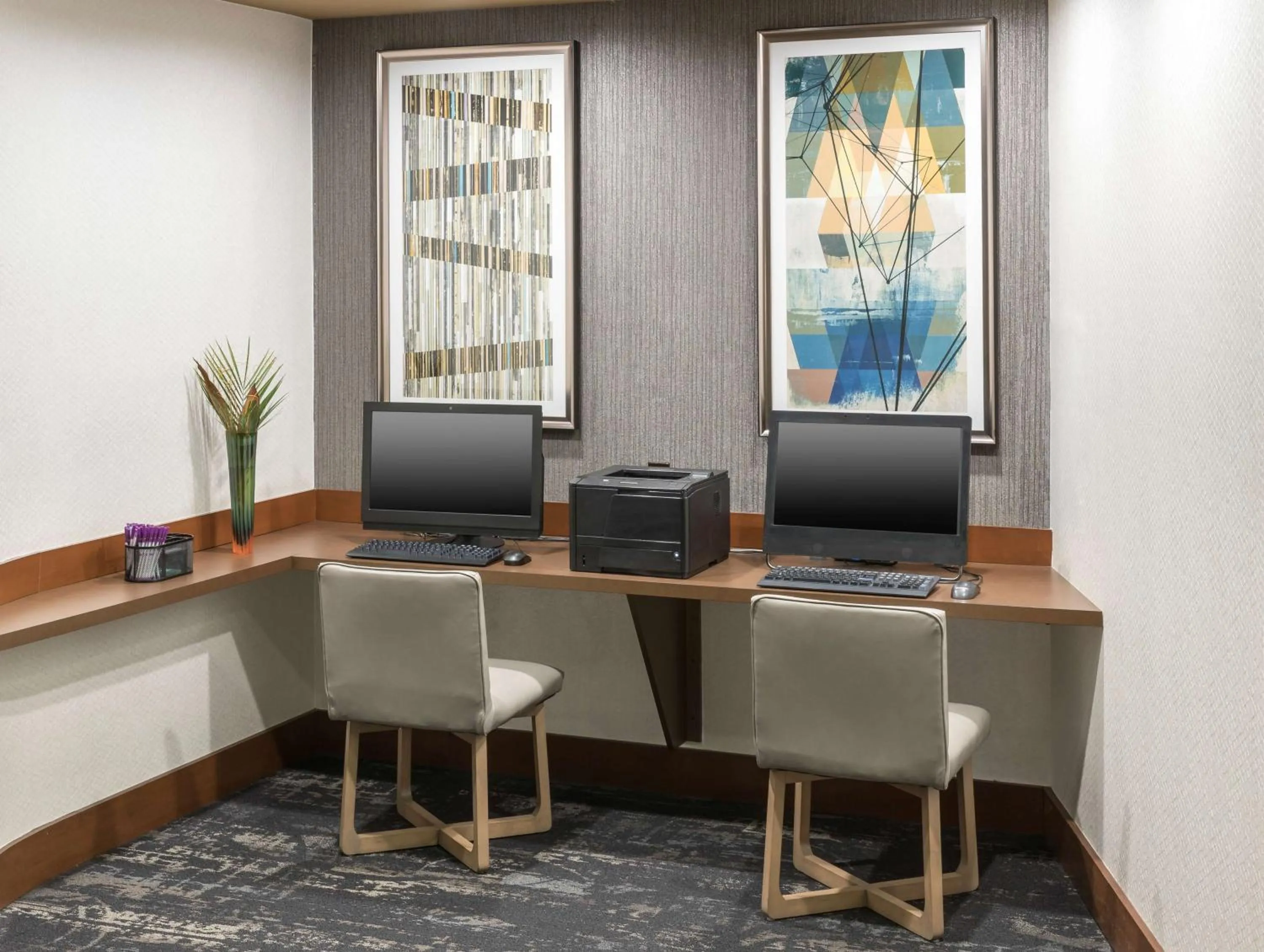 Lobby or reception in Hyatt Place Jacksonville Airport
