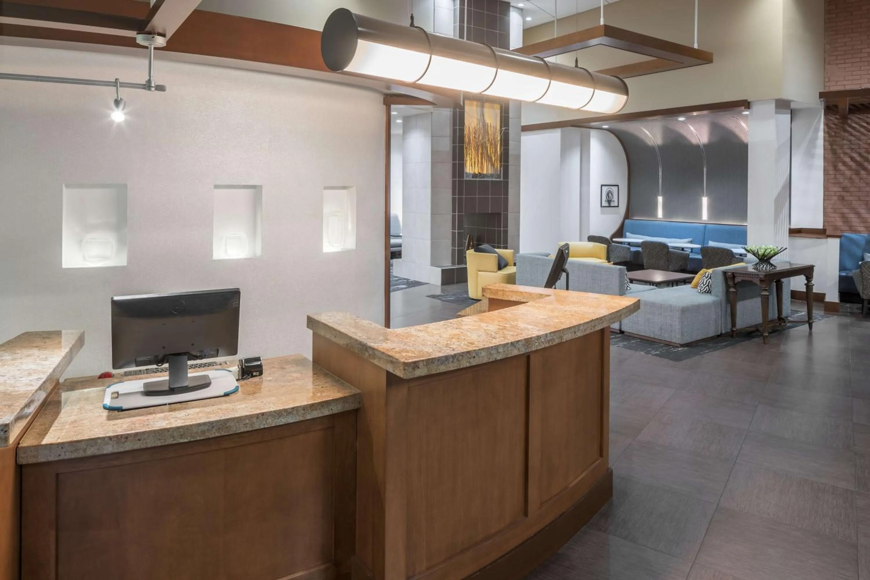 Lobby or reception in Hyatt Place Jacksonville Airport