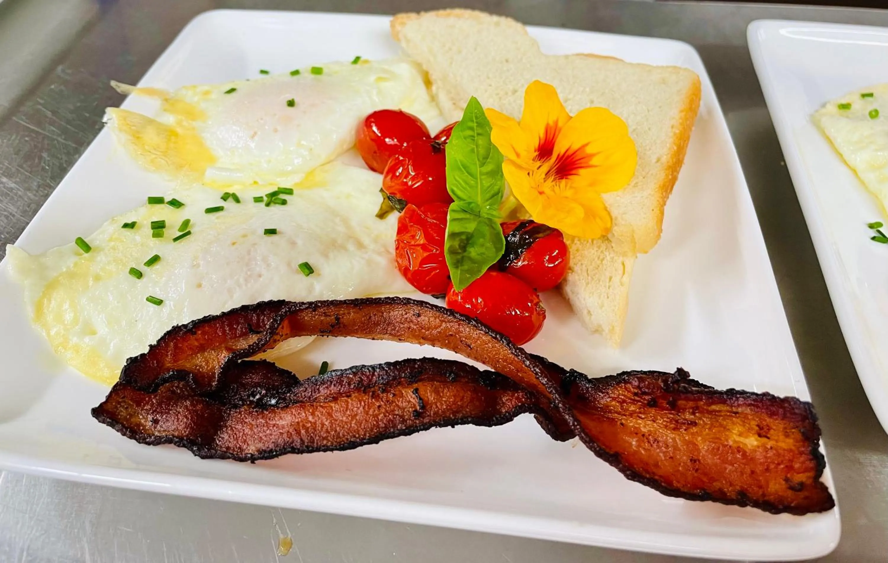 Breakfast in The Village Inn of Woodstock