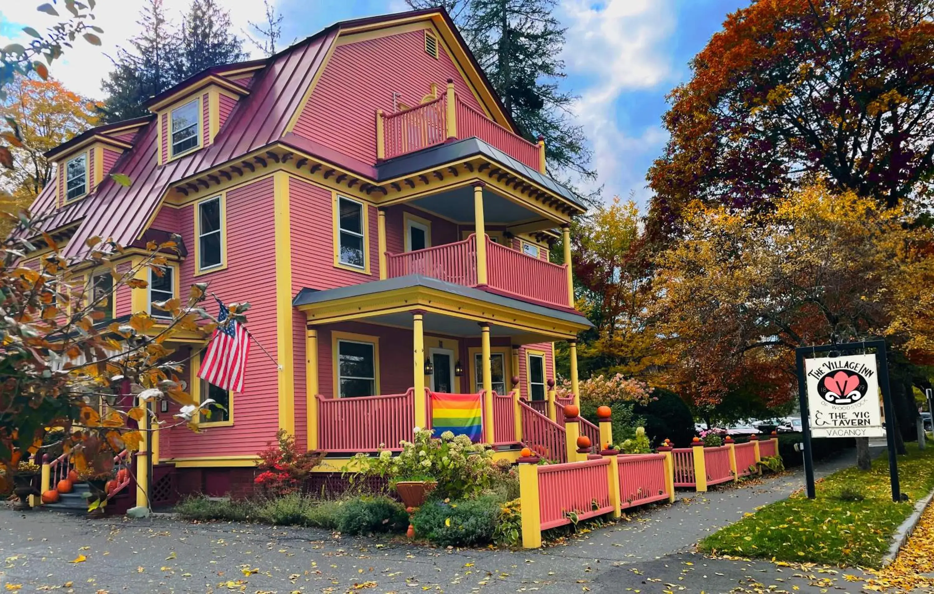 The Village Inn of Woodstock The Village Inn of Woodstock