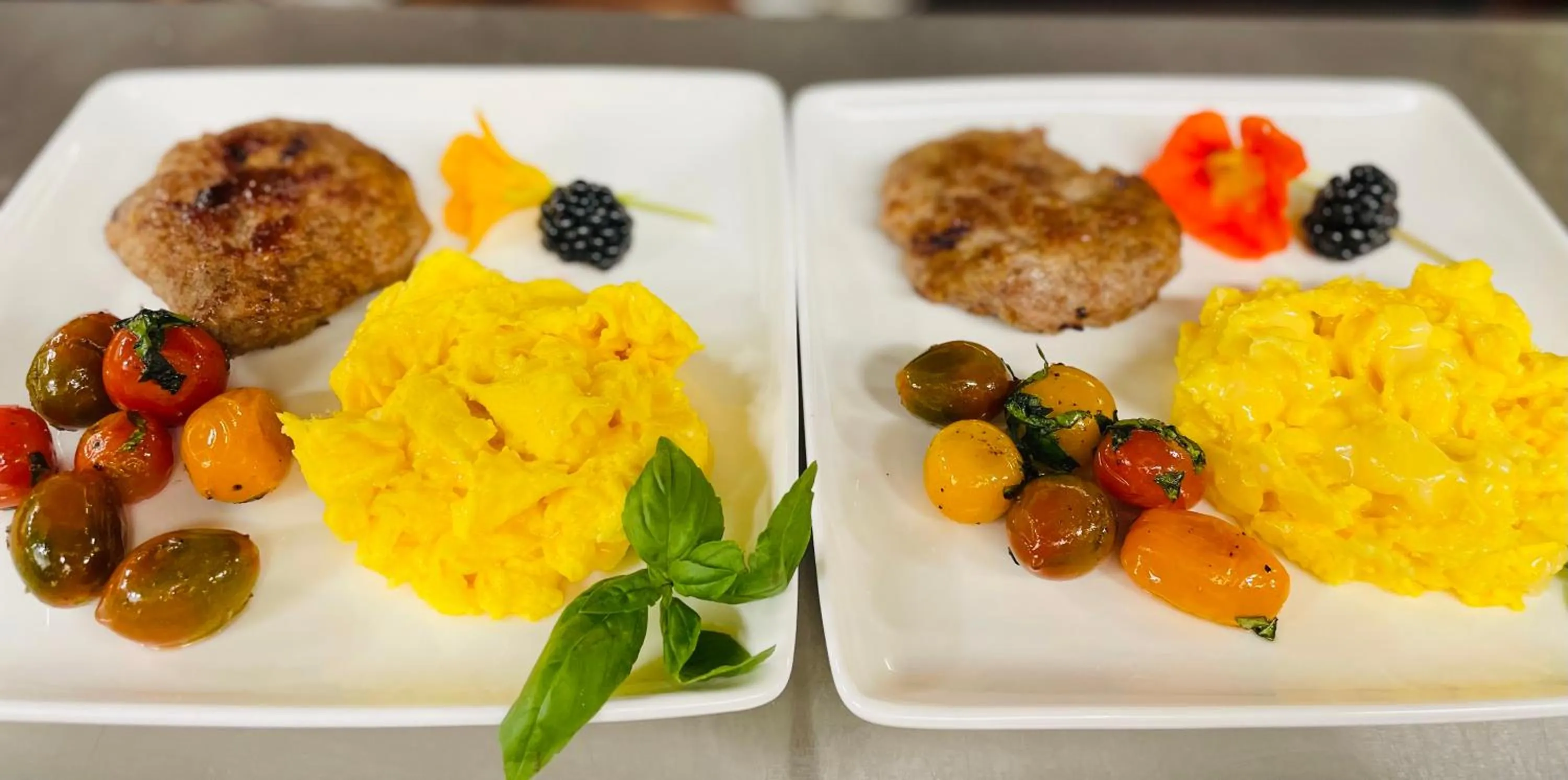 Breakfast in The Village Inn of Woodstock