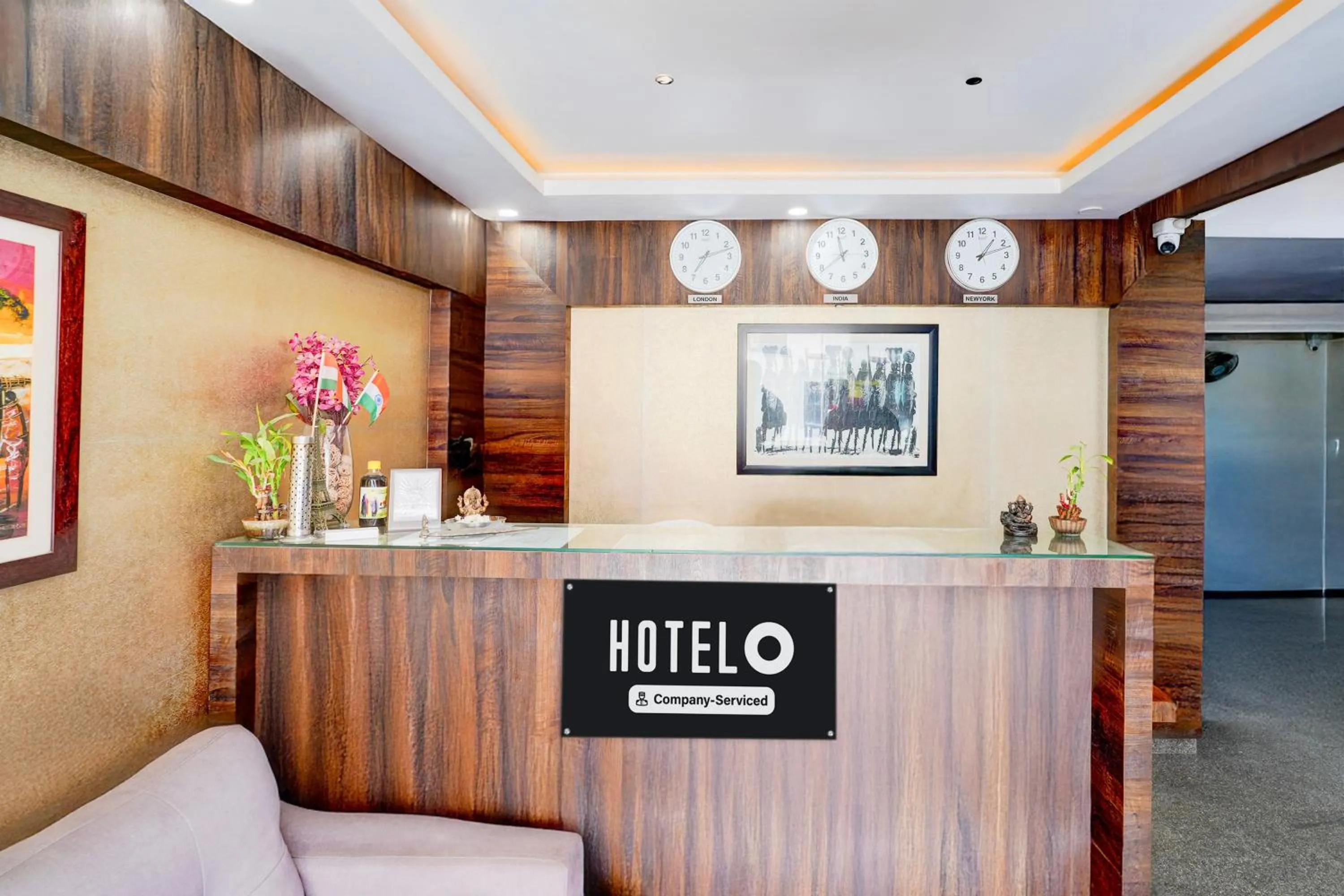 Lobby or reception in Super Hotel O Koramangala Near Sony Signal