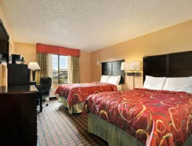 Photo of the whole room, Bed in Super 8 by Wyndham Texarkana AR