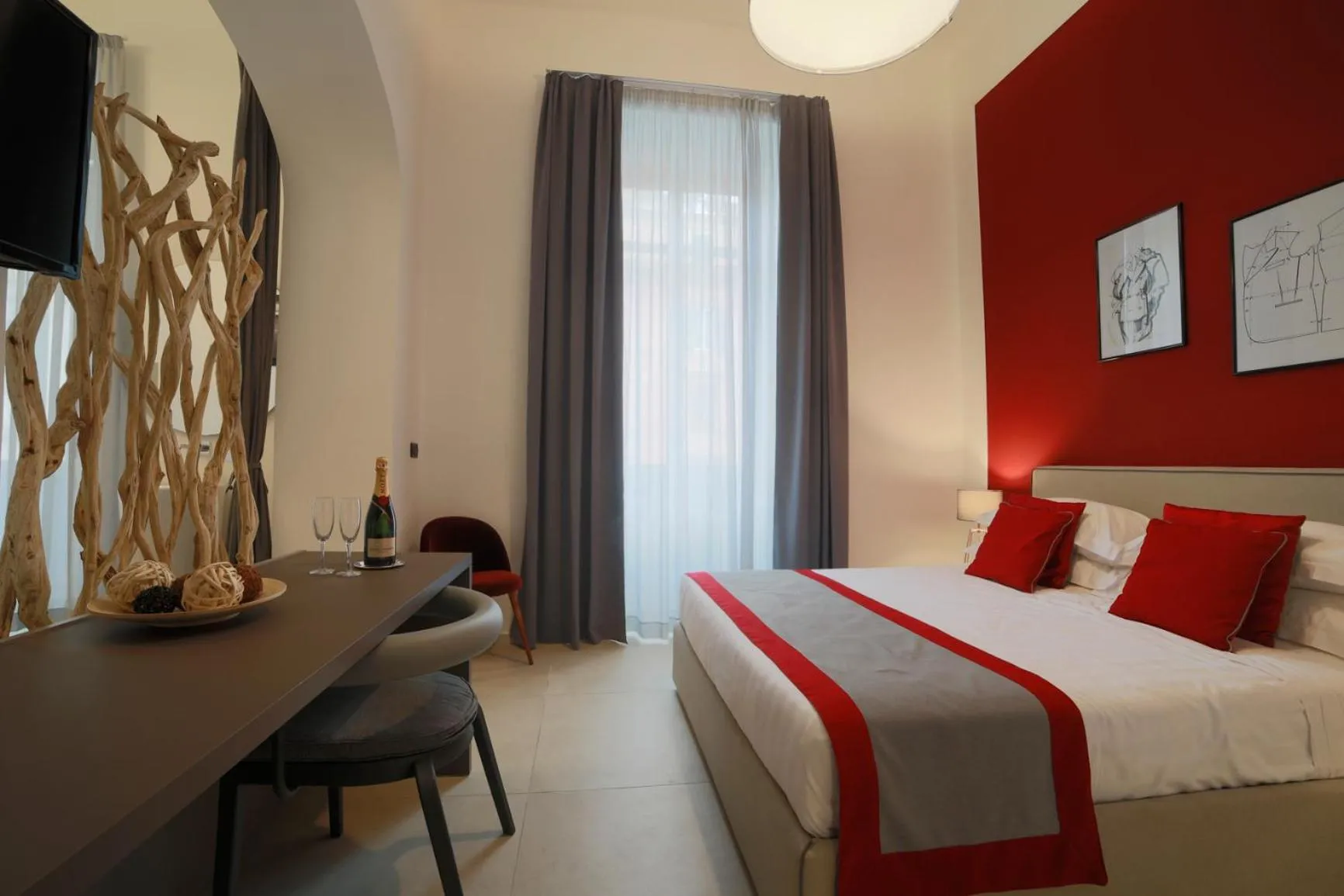 Bespoke Roma Suites