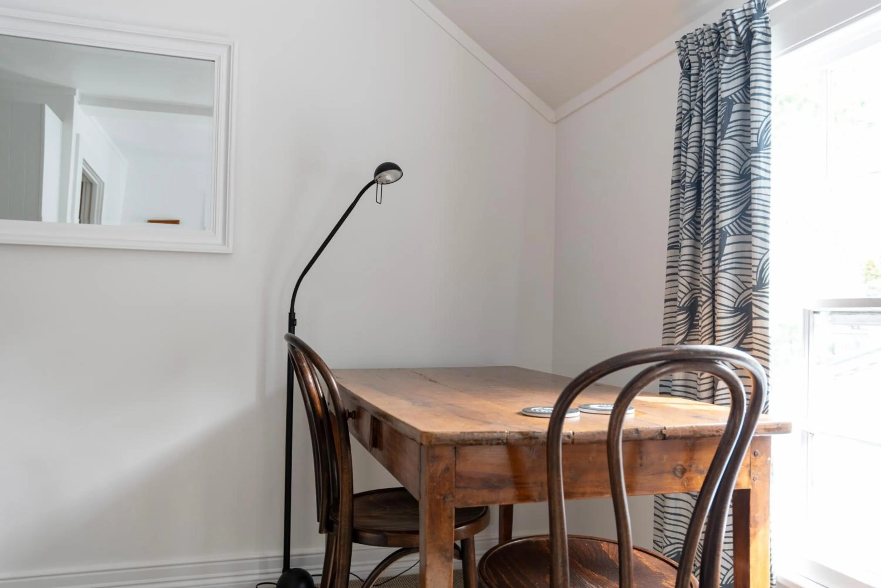 The Old Oak Boutique Hotel