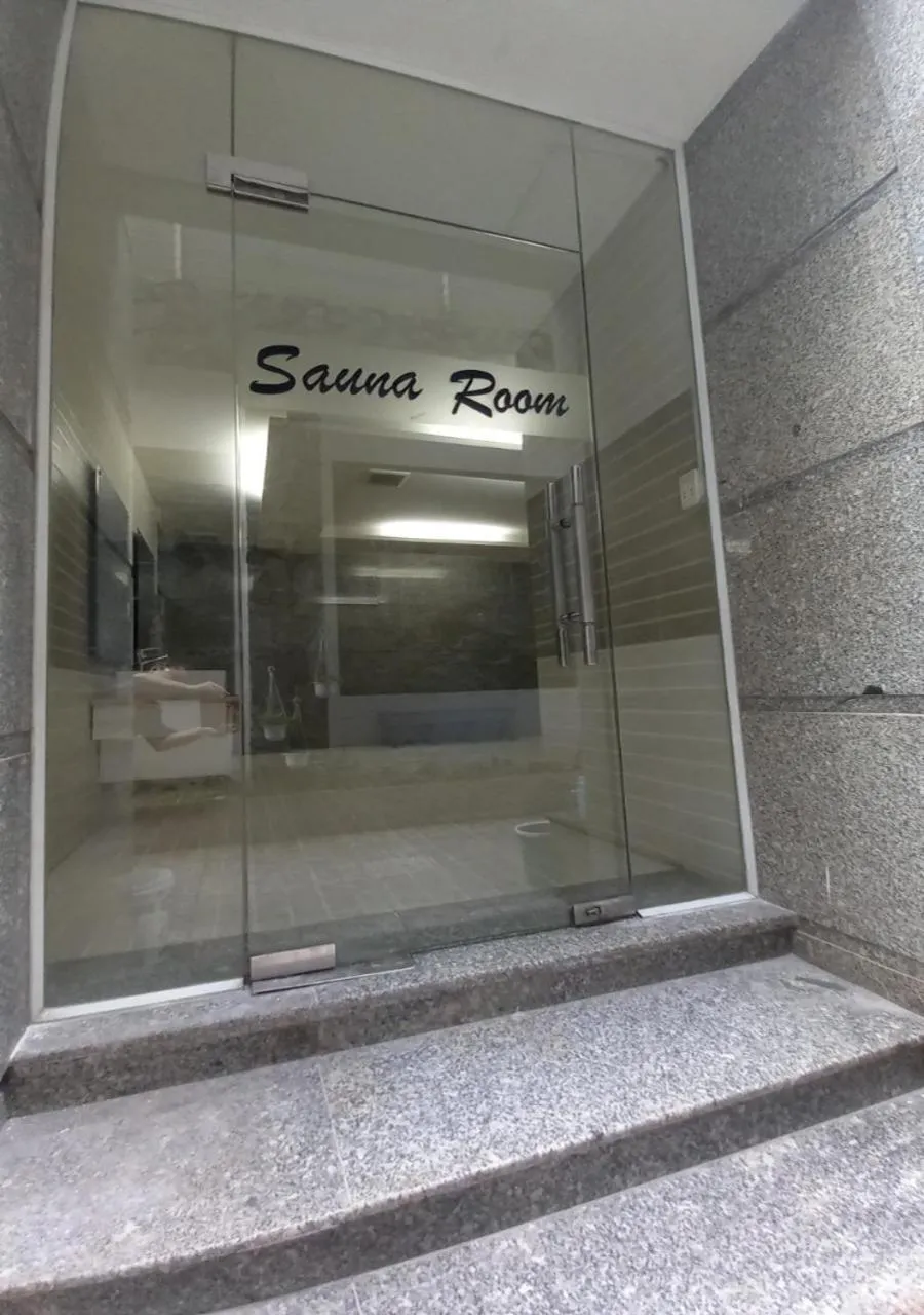 Sauna in Khai Hoan Apartment Hotel