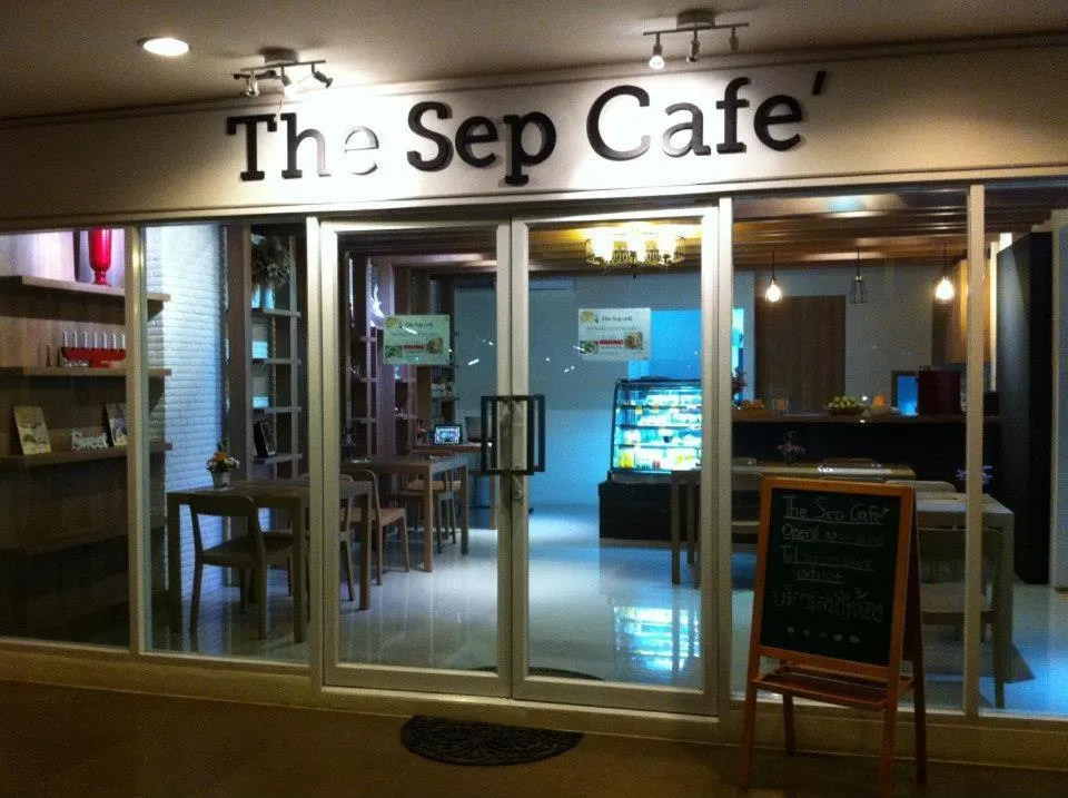 Restaurant/places to eat in The September Salaya