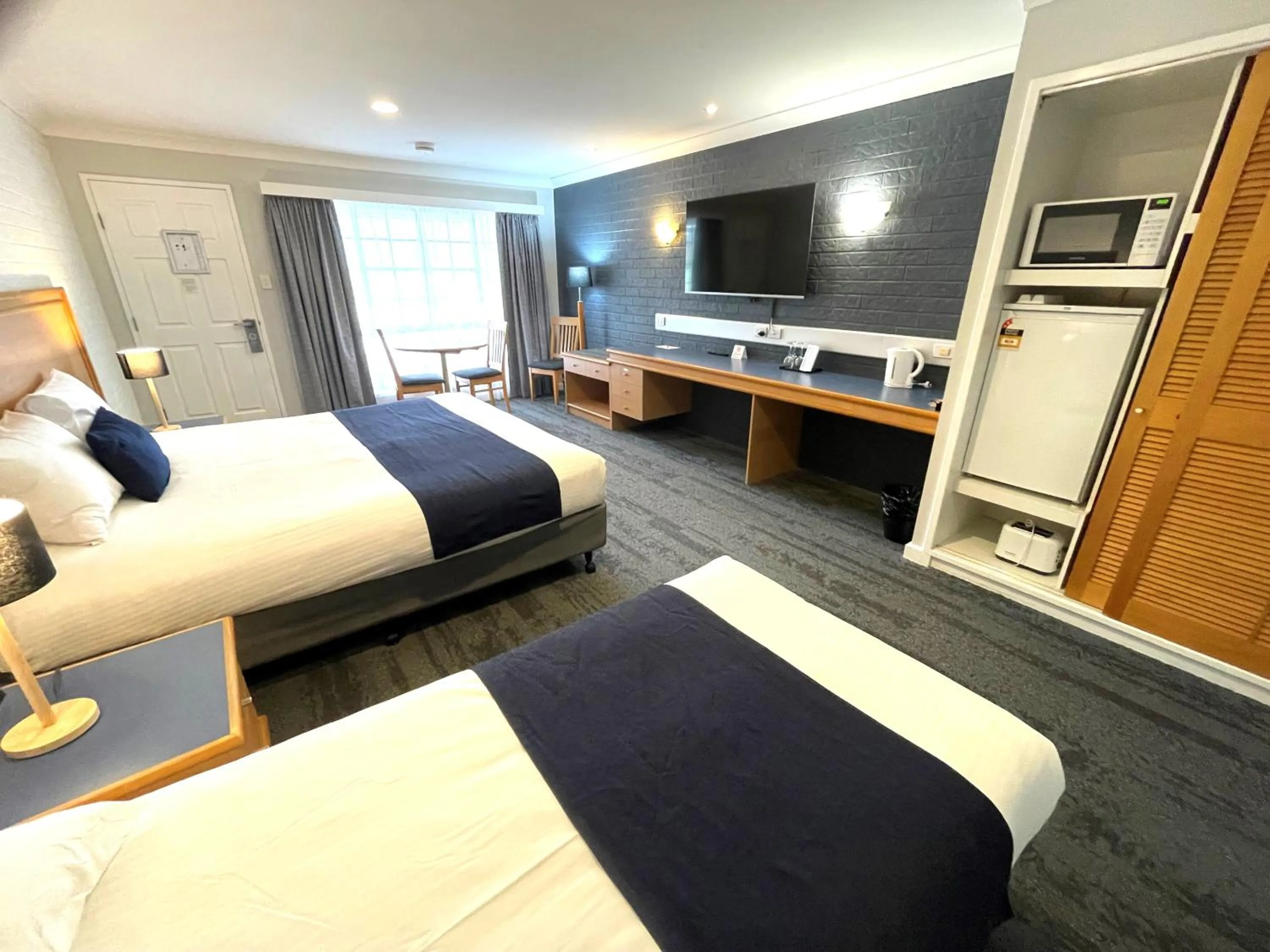 Bed in Country Motel Ipswich