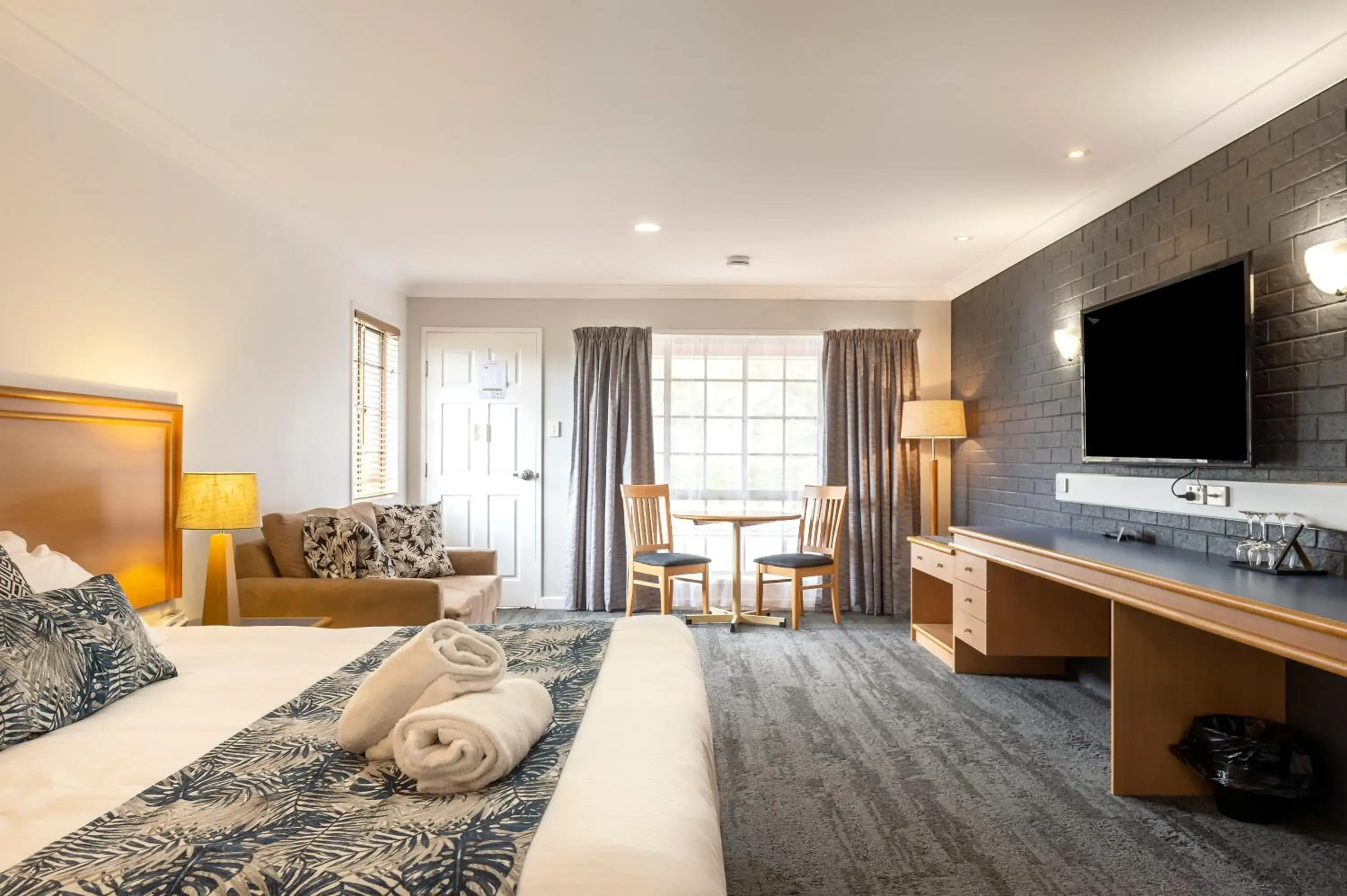 Superior King Suite in Country Motel Ipswich Superior King Suite in Country Motel Ipswich