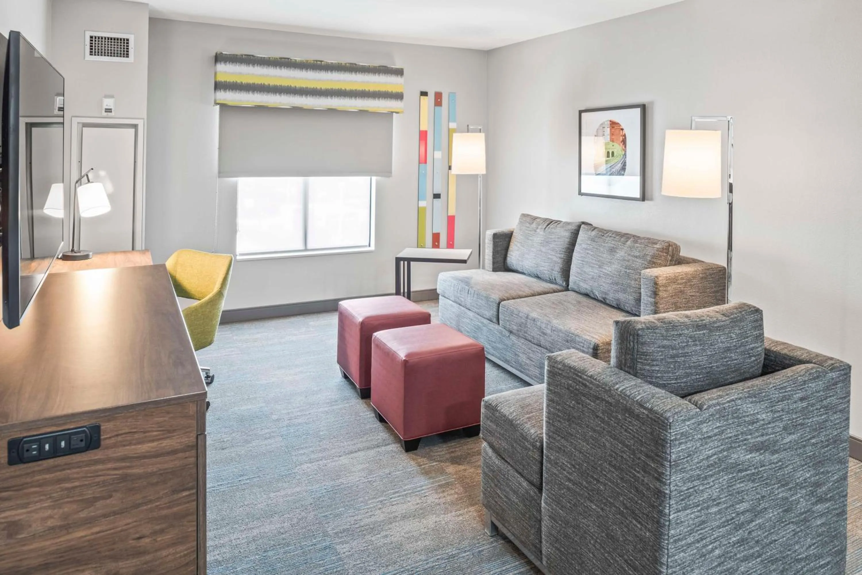 Living room in Hampton Inn Columbus-North