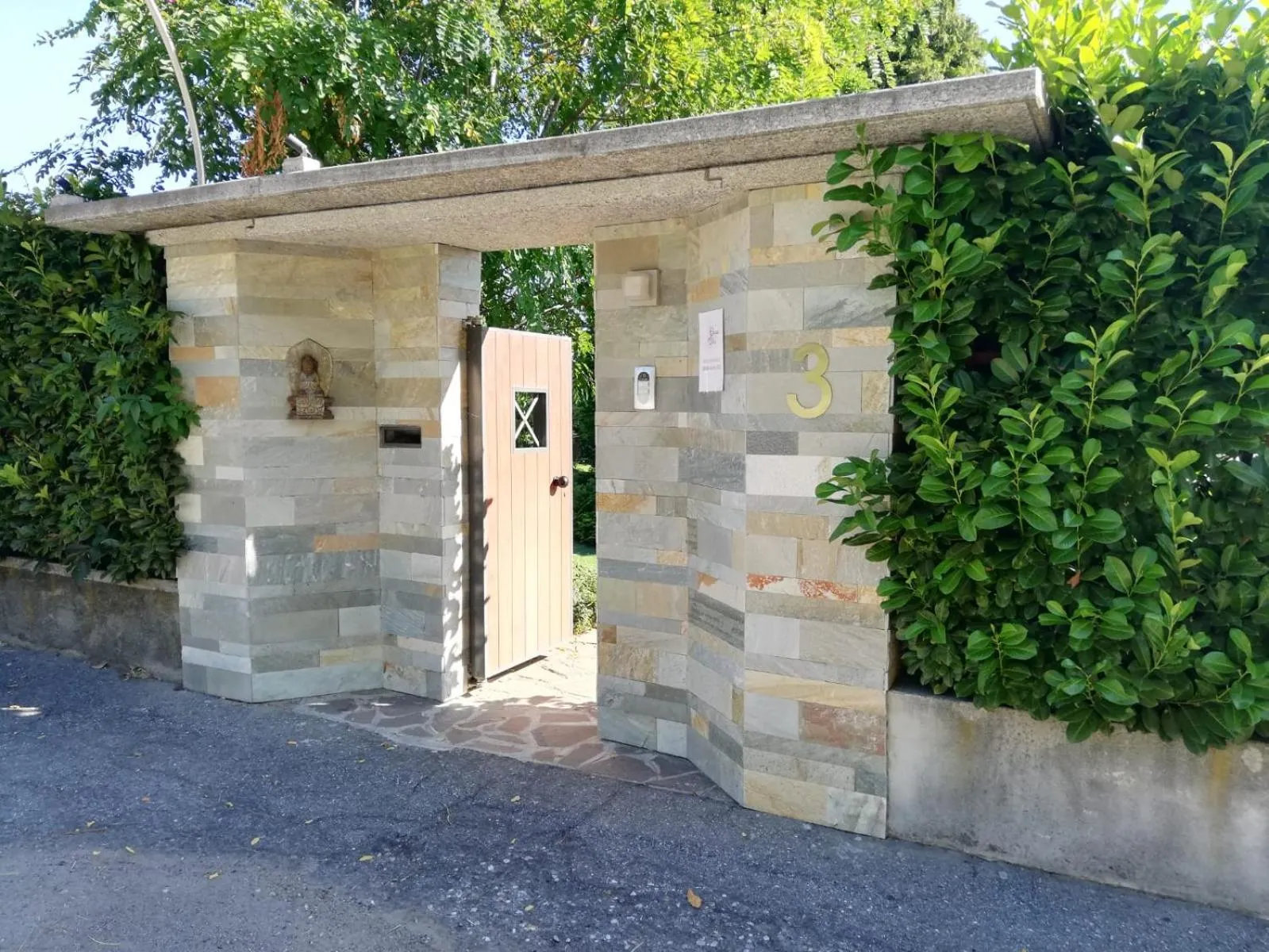 Property building in Oasi Degli Dei