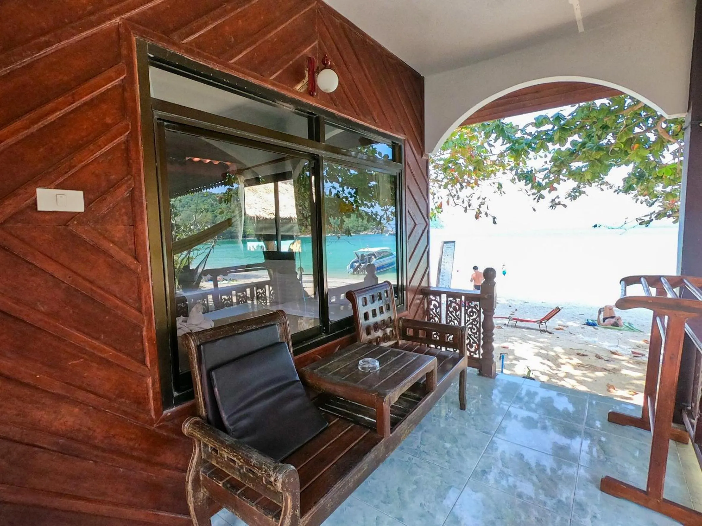 Patio in Pen's Bungalow Koh Phangan