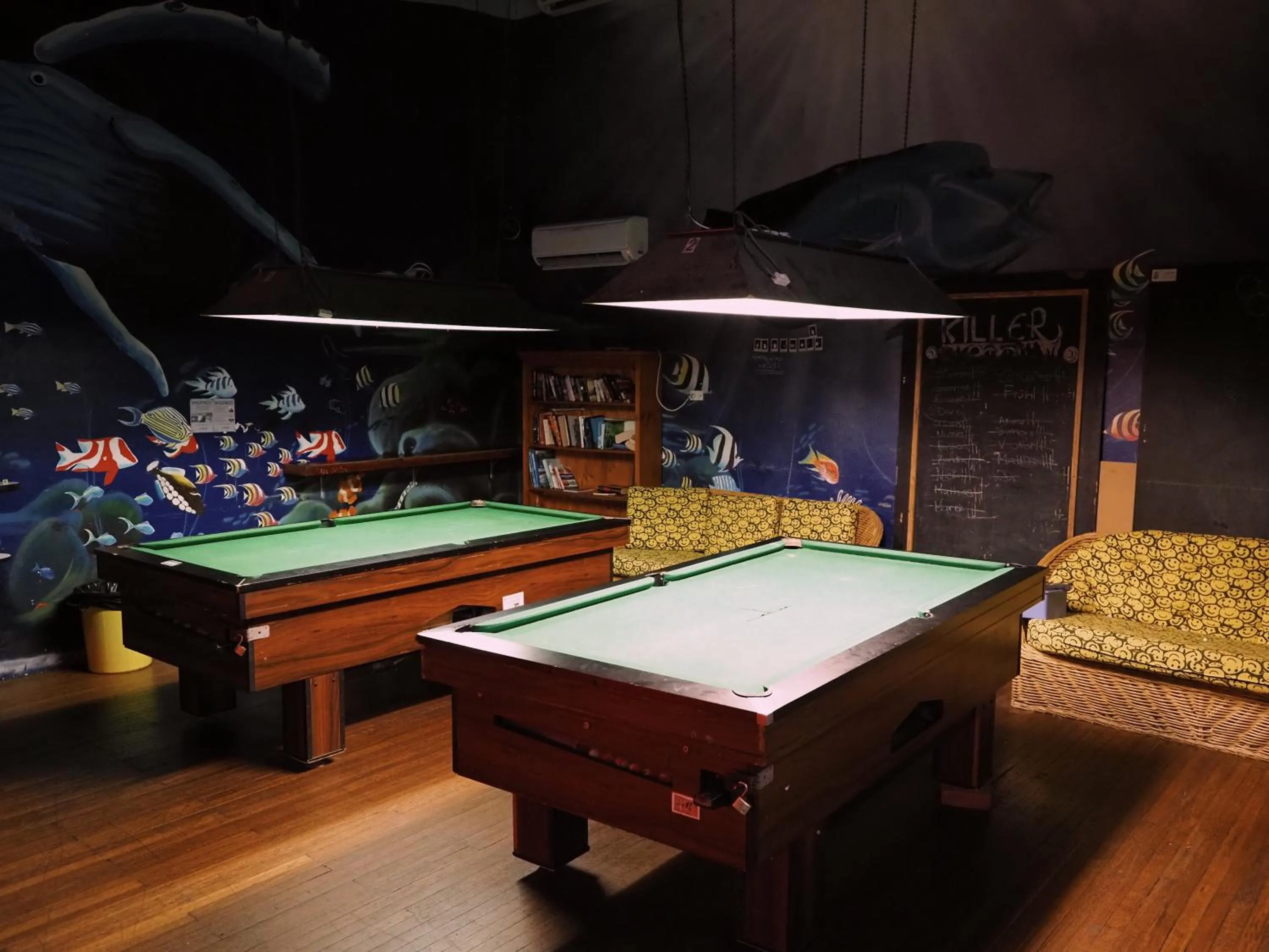 Billiard in Backpackers In Paradise 18-35 Hostel