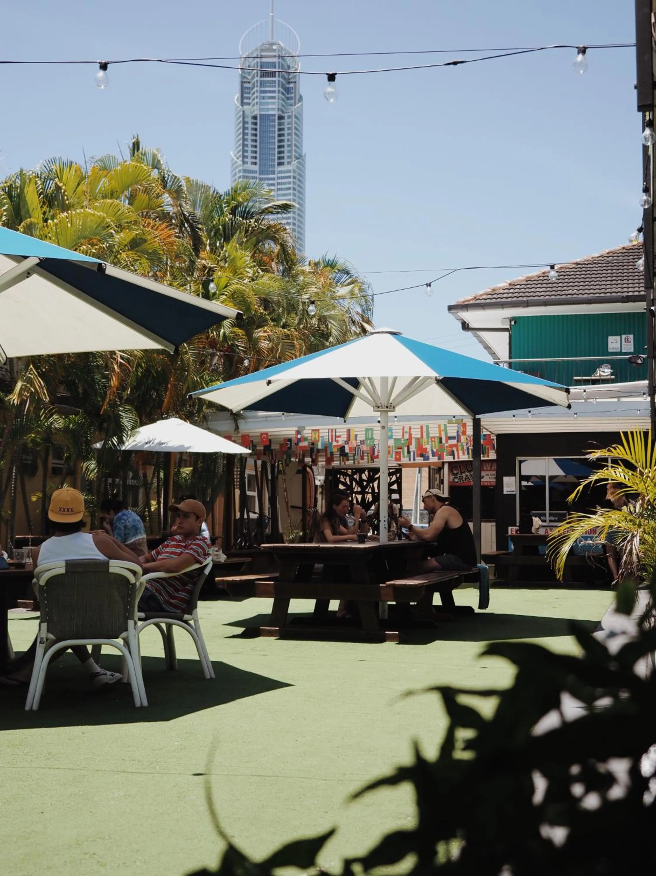 Property building in Backpackers In Paradise 18-35 Hostel