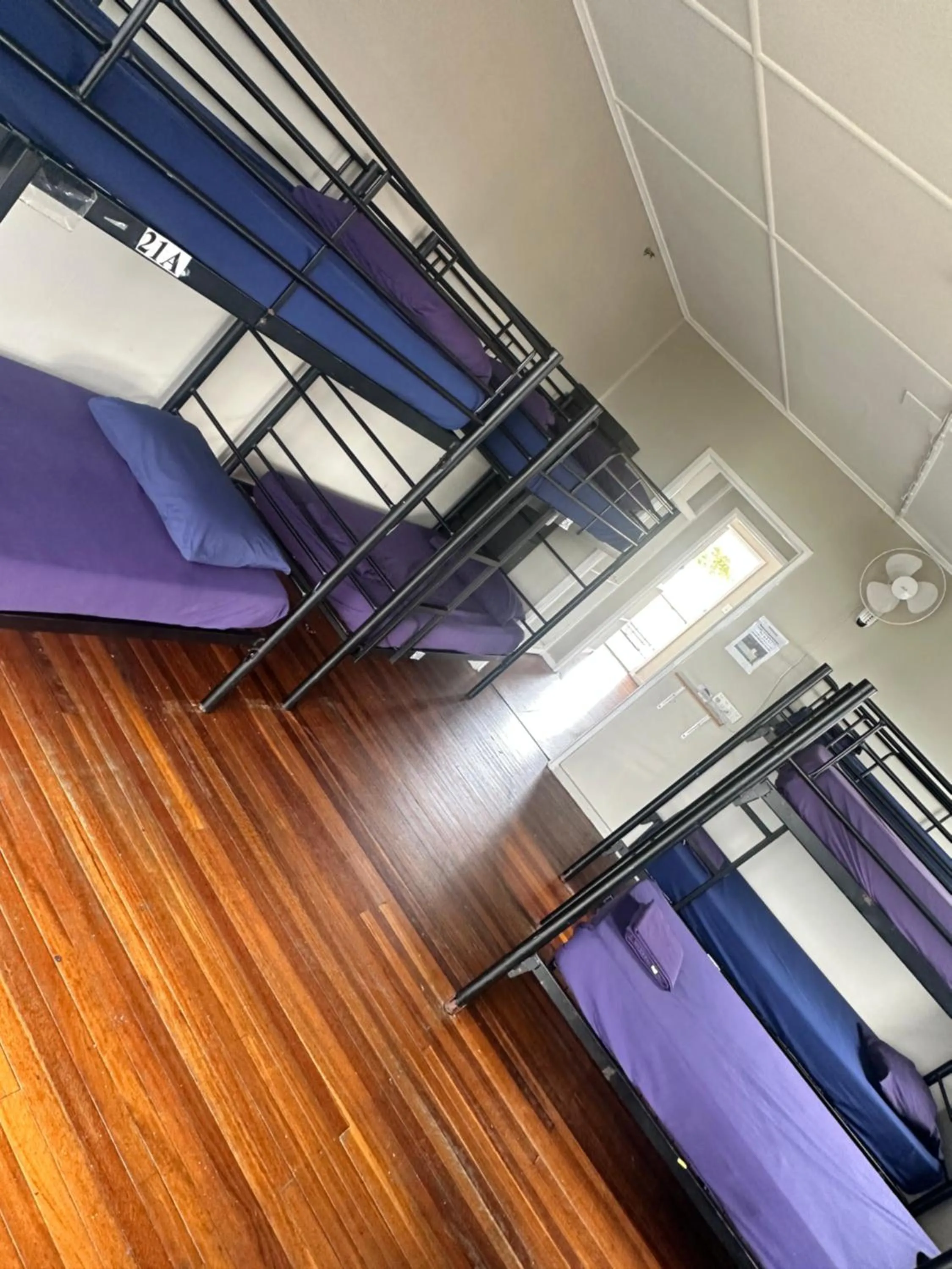 Bedroom, Bed in Backpackers In Paradise 18-35 Hostel