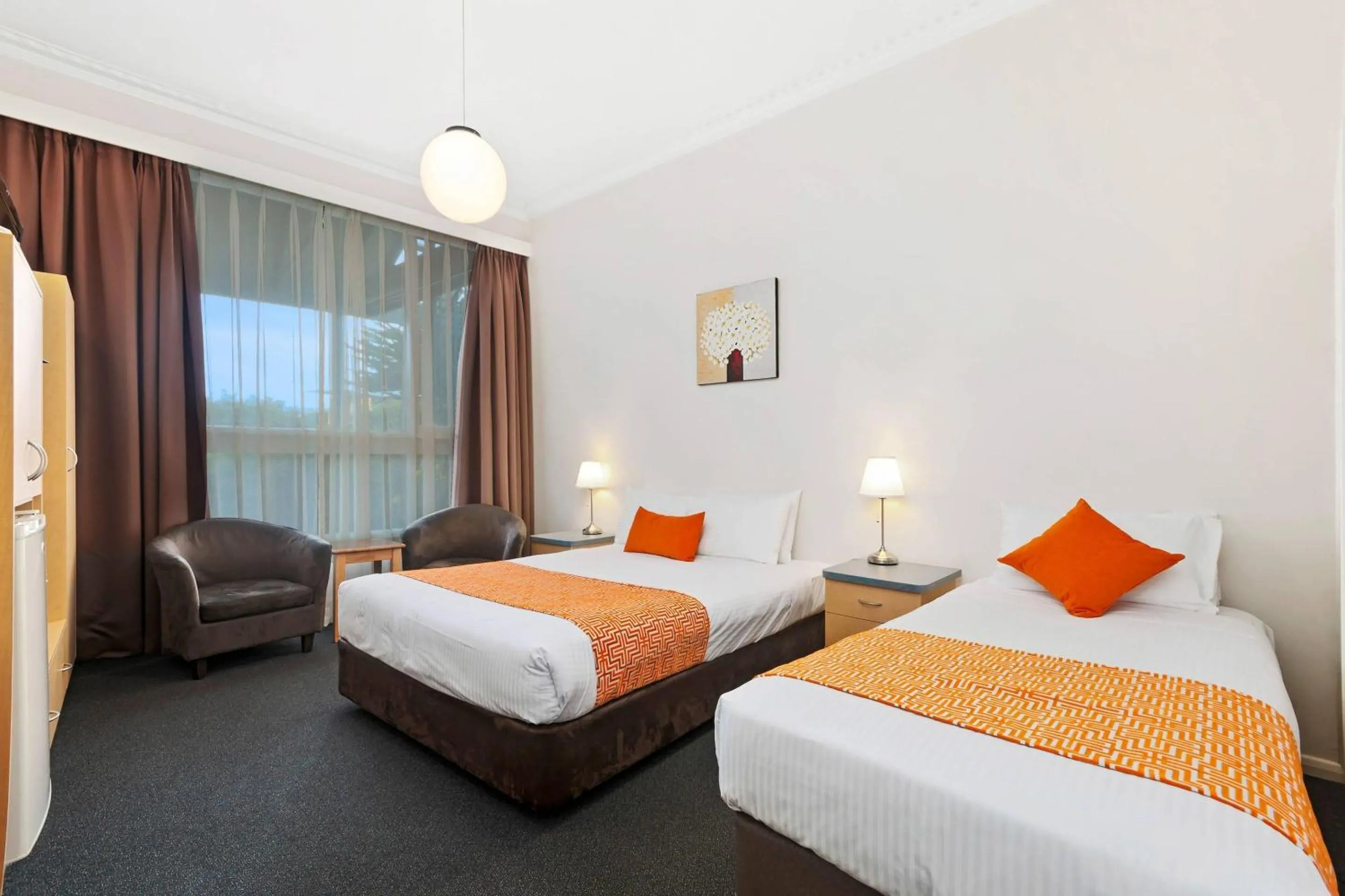 Bedroom, Bed in Comfort Inn & Suites Lakes Entrance