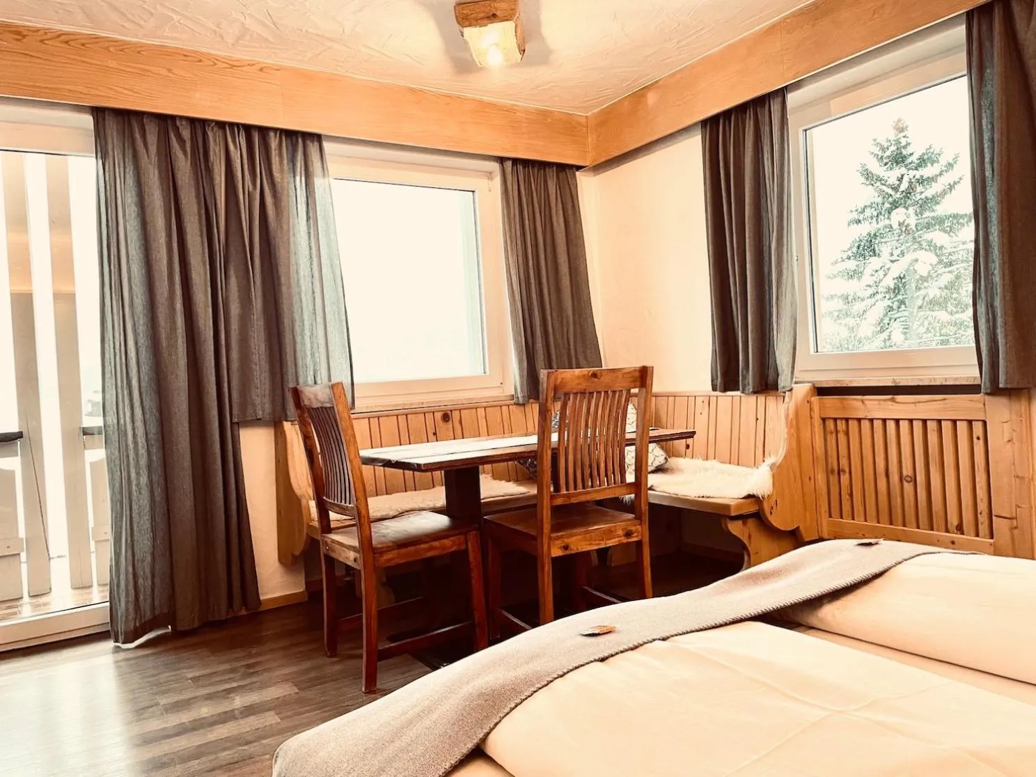 Bed in Pension Kreuzeck - Dein Glücksplatz am Lech