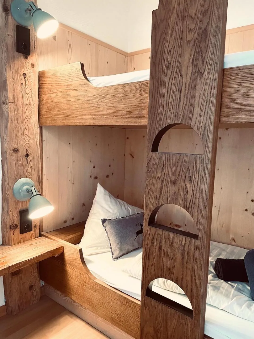 Bed in Pension Kreuzeck - Dein Glücksplatz am Lech