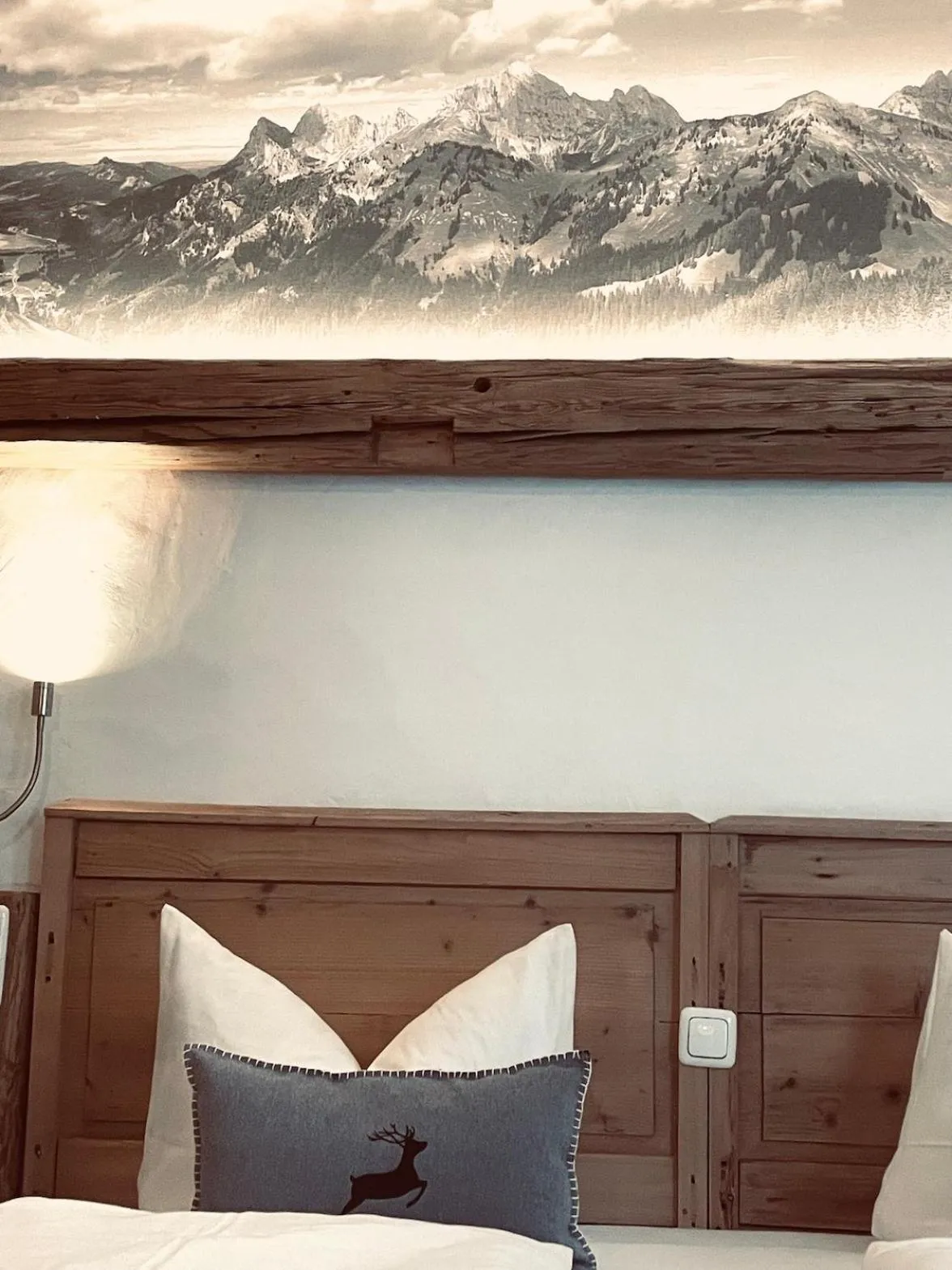 Bed in Pension Kreuzeck - Dein Glücksplatz am Lech