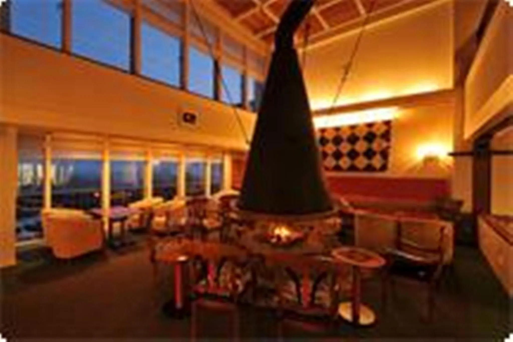 Communal lounge/ TV room in Hotel Takimoto