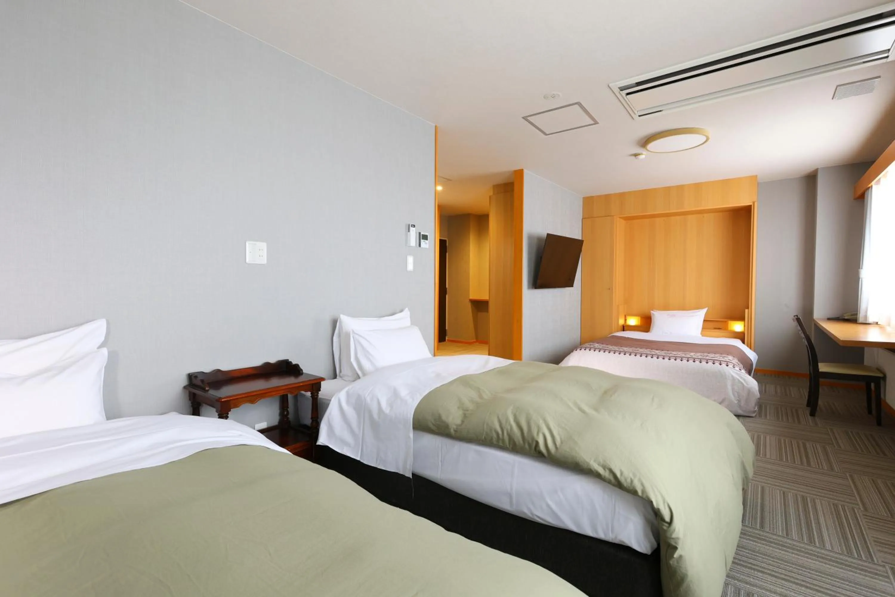 Bed in Hotel Takimoto