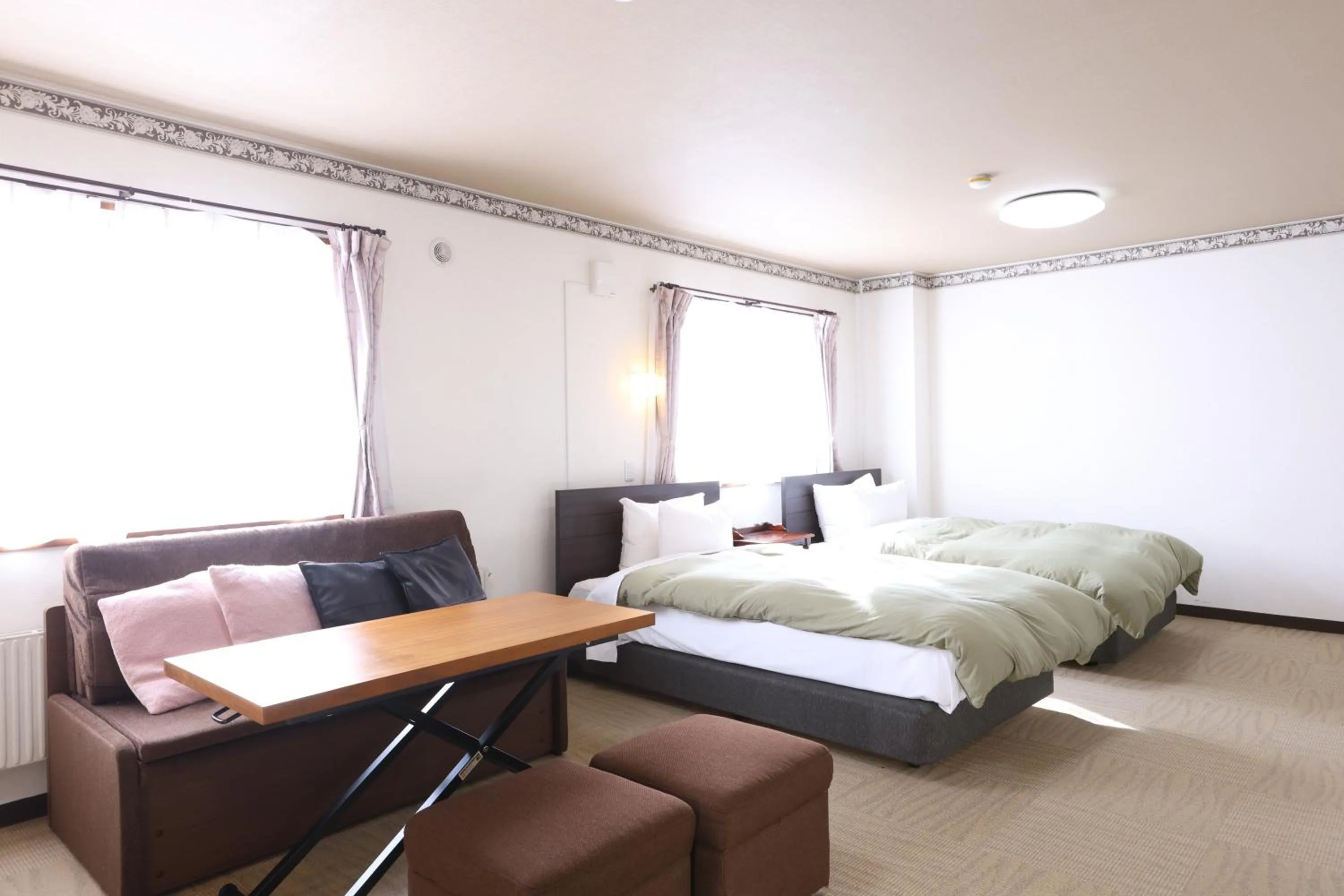 Bed in Hotel Takimoto