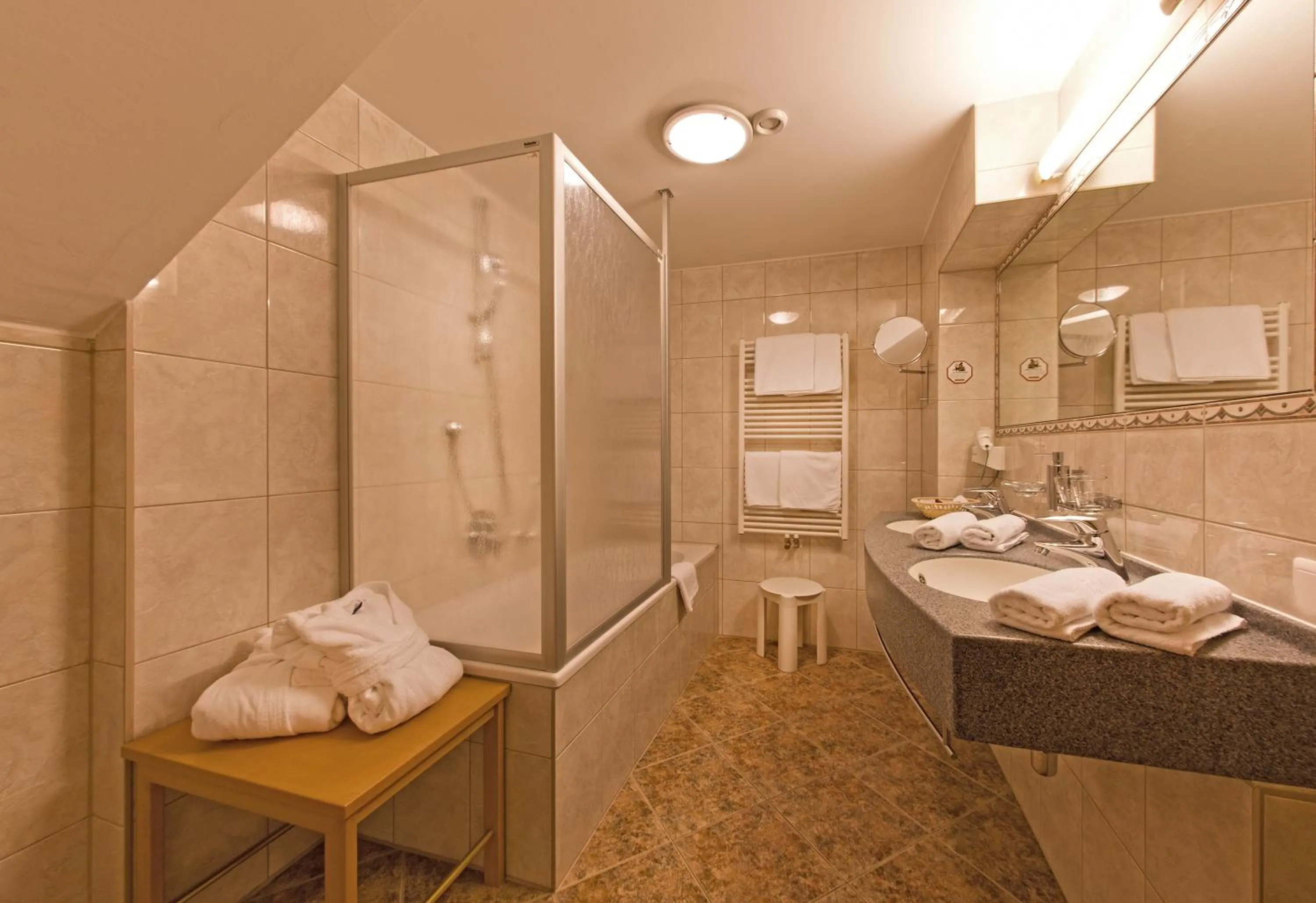 Bathroom in Hotel Truyenhof