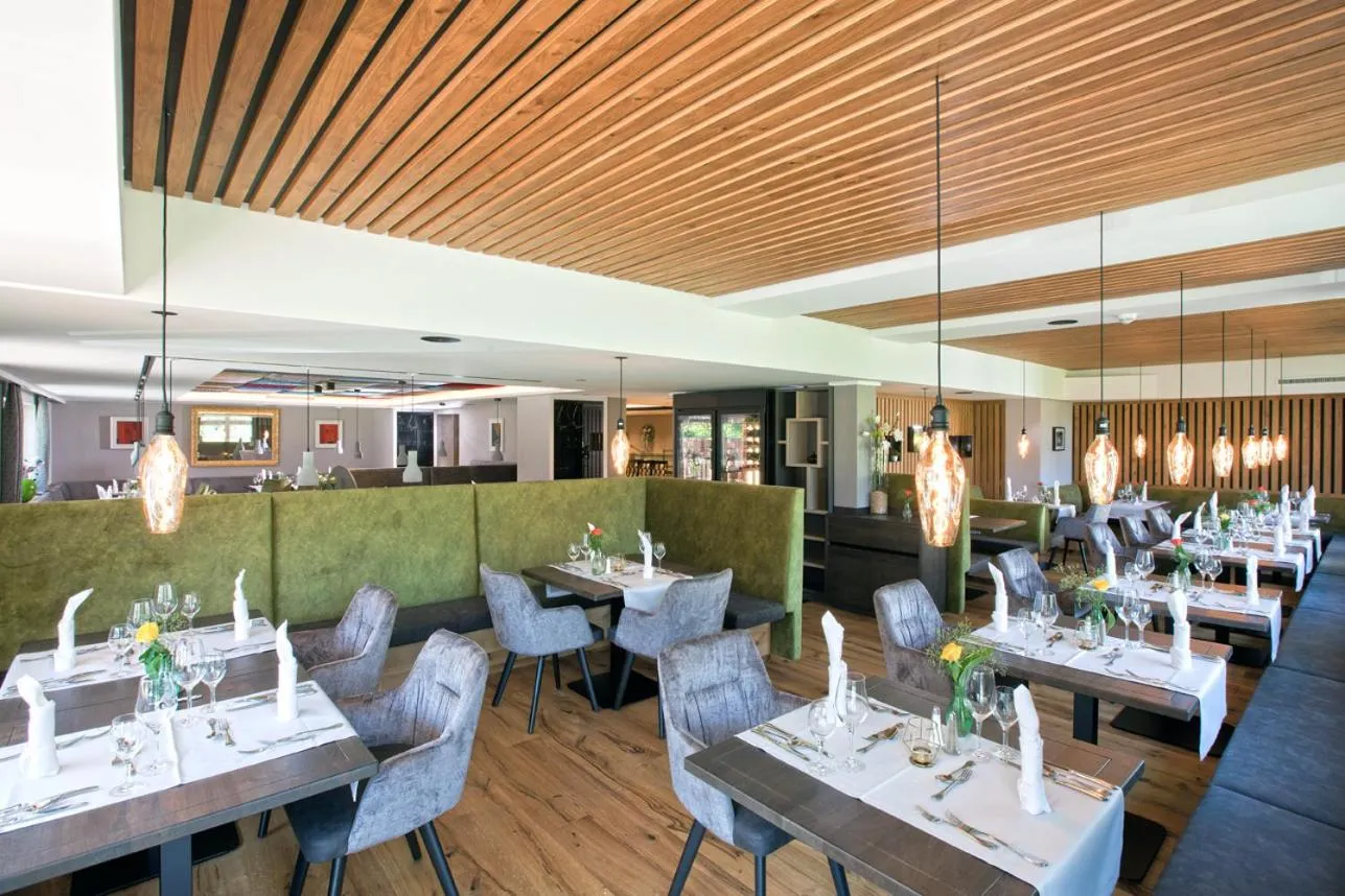 Restaurant/places to eat in Hotel Truyenhof