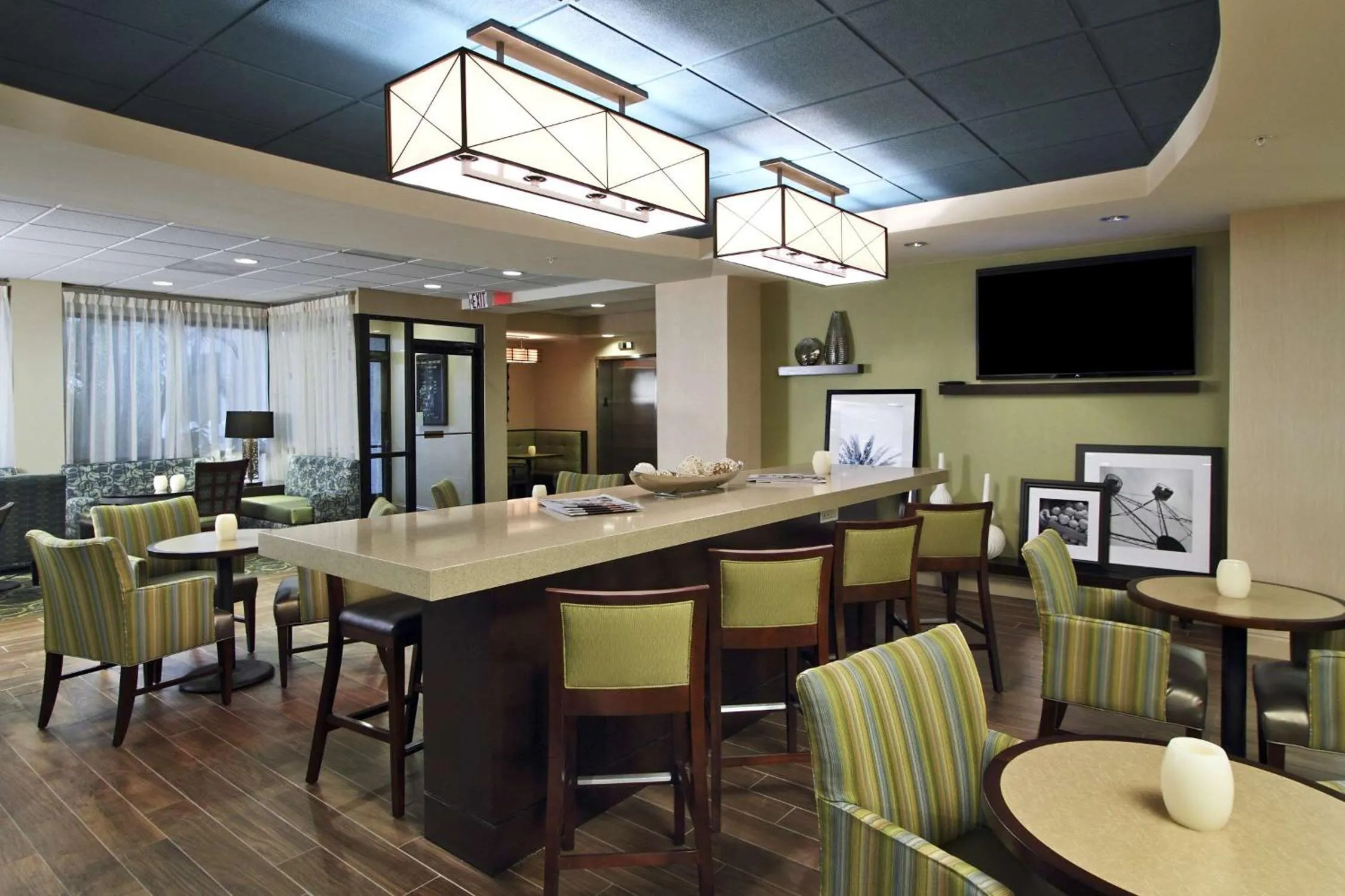 Lobby or reception in Hampton Inn Cocoa Beach