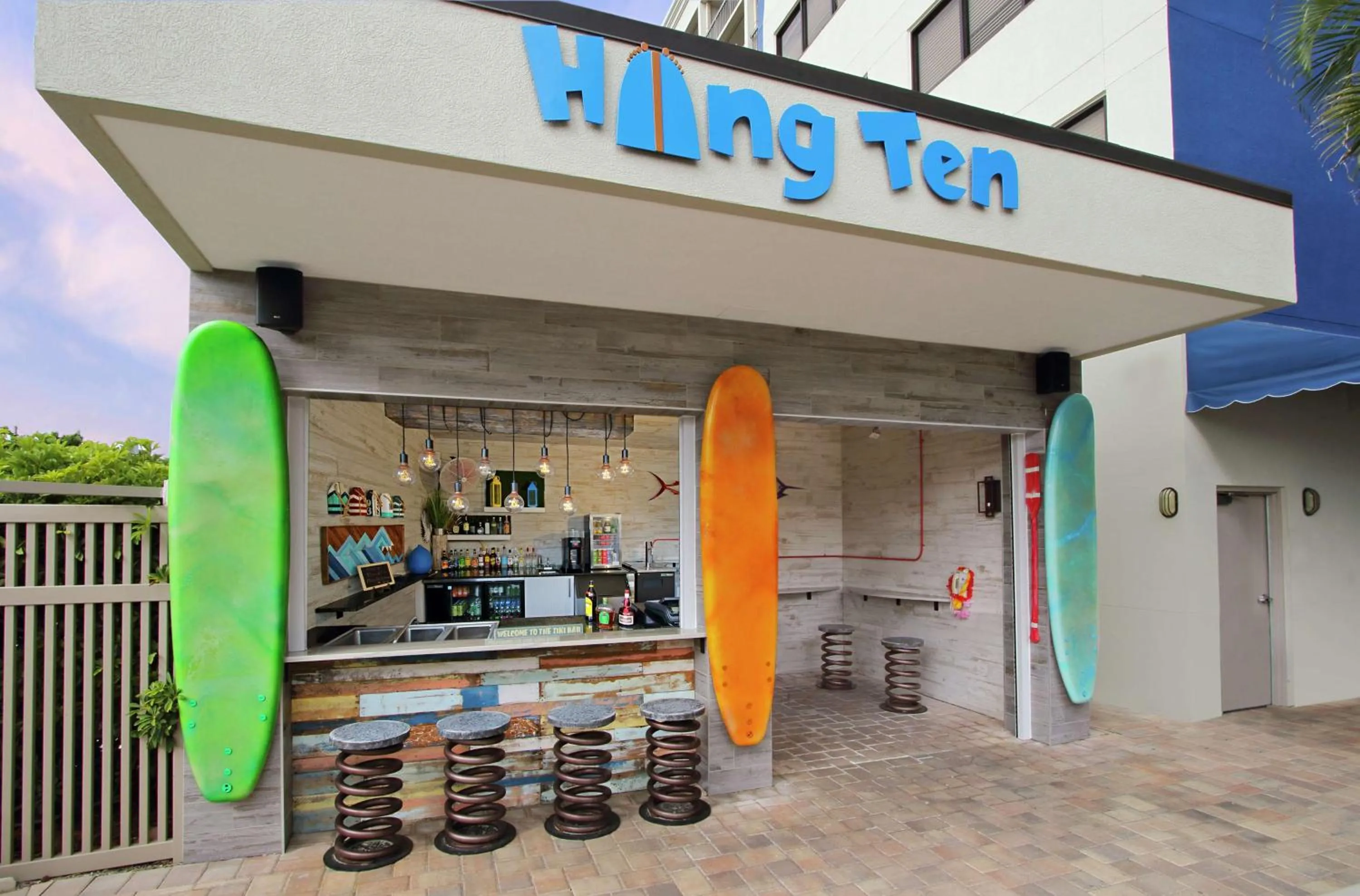 Lounge or bar in Hampton Inn Cocoa Beach