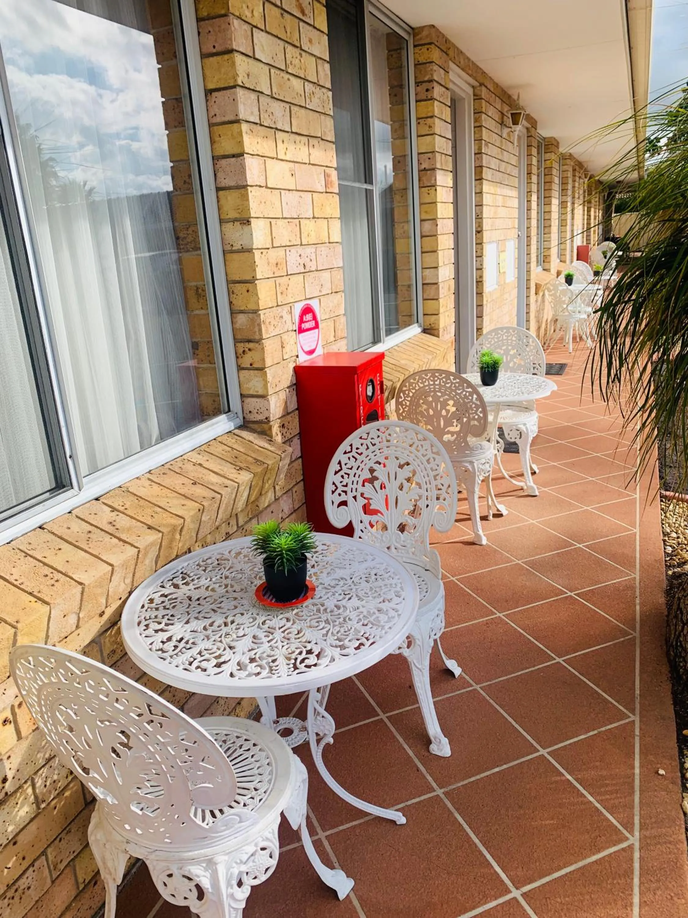 Seating area in Town and Country Motor Inn