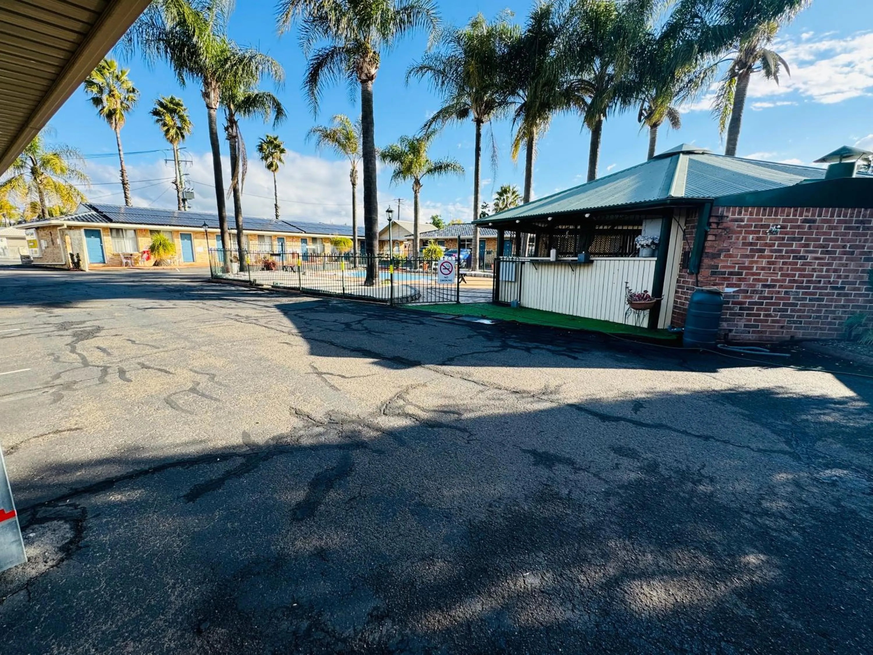 Property building in Town and Country Motor Inn