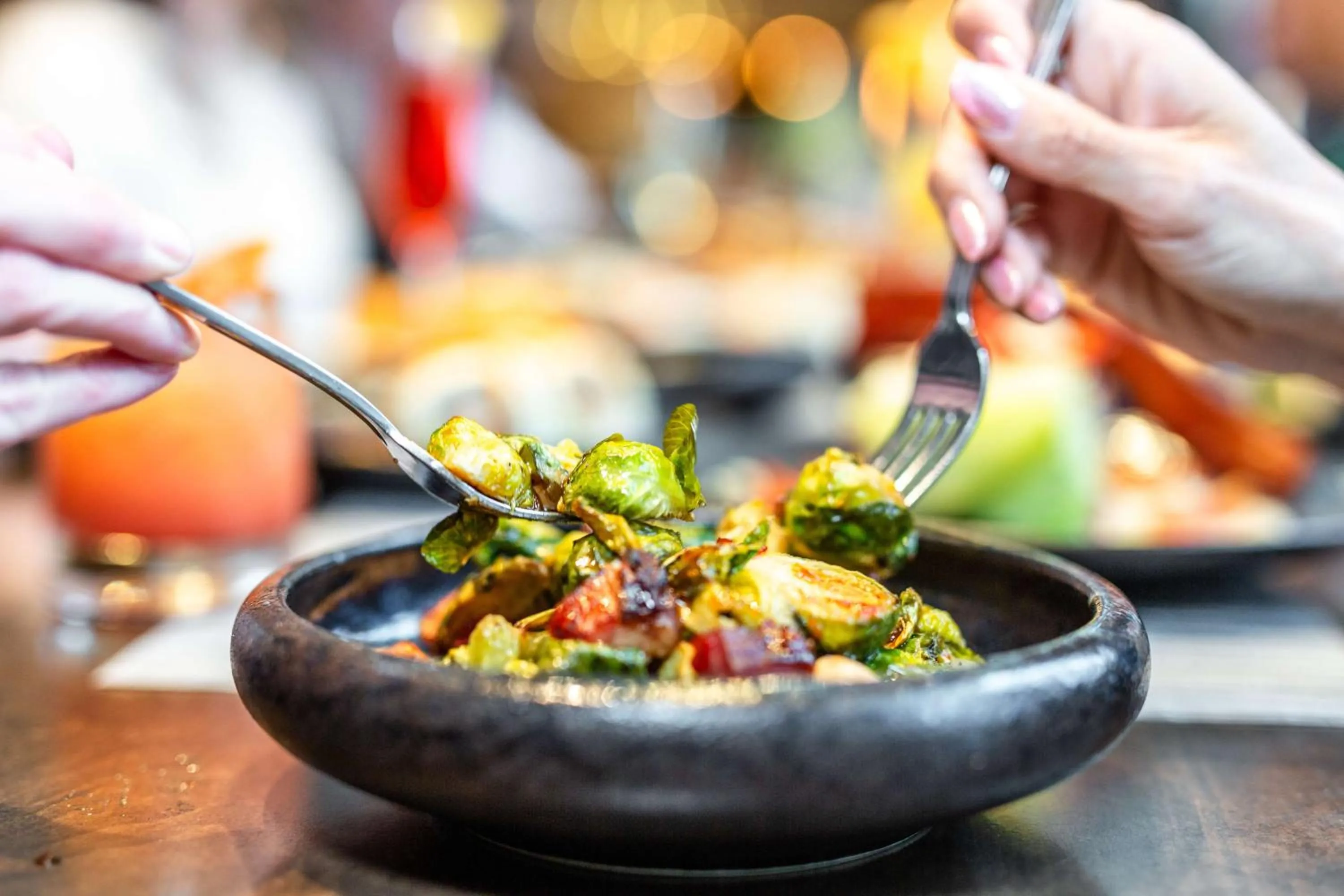 Dining area in Hilton Columbus/Polaris