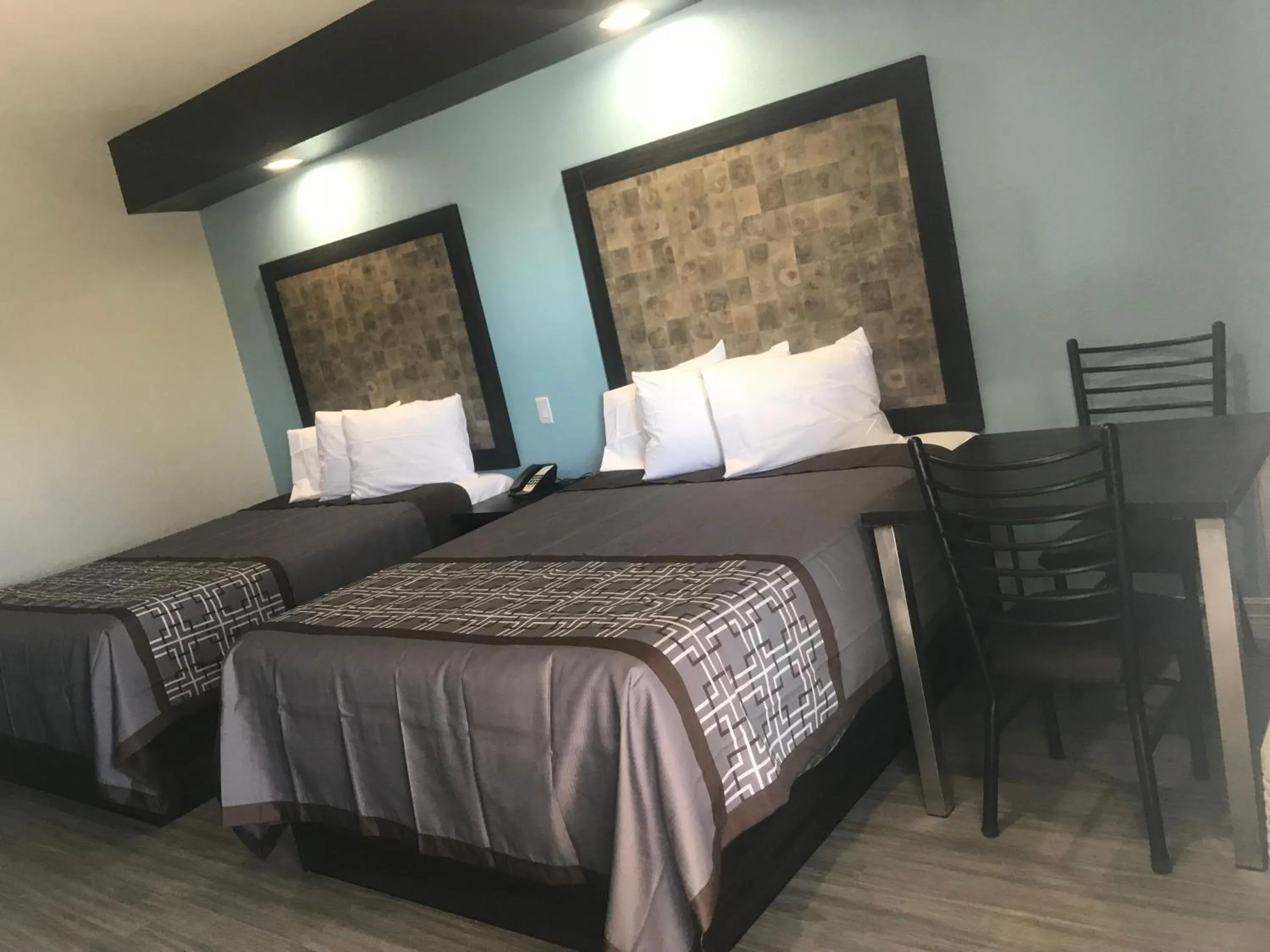 Bedroom, Bed in The Residency Suites