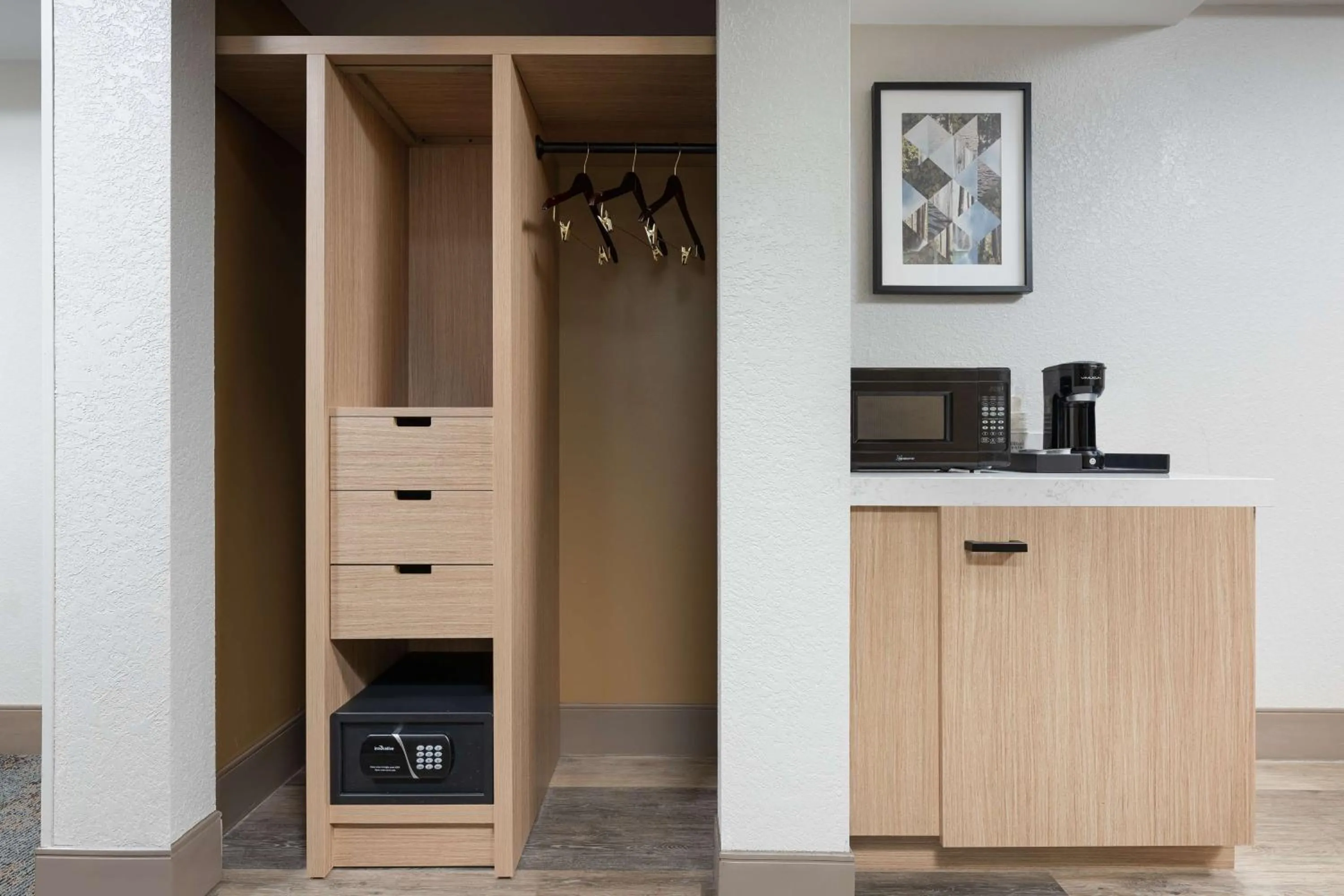 Bedroom in Hilton Garden Inn Chattanooga Downtown