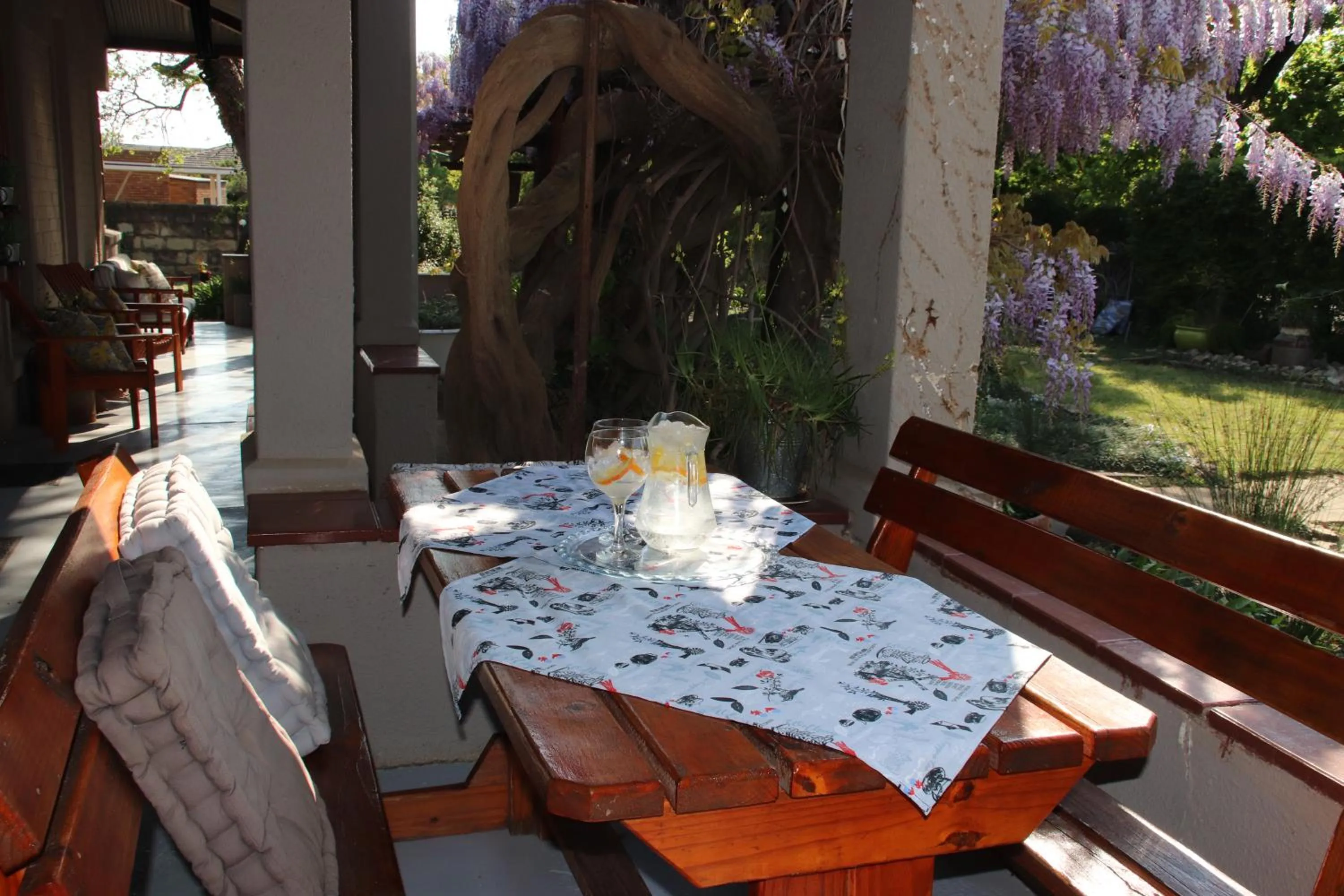 Top House Bed and Breakfast