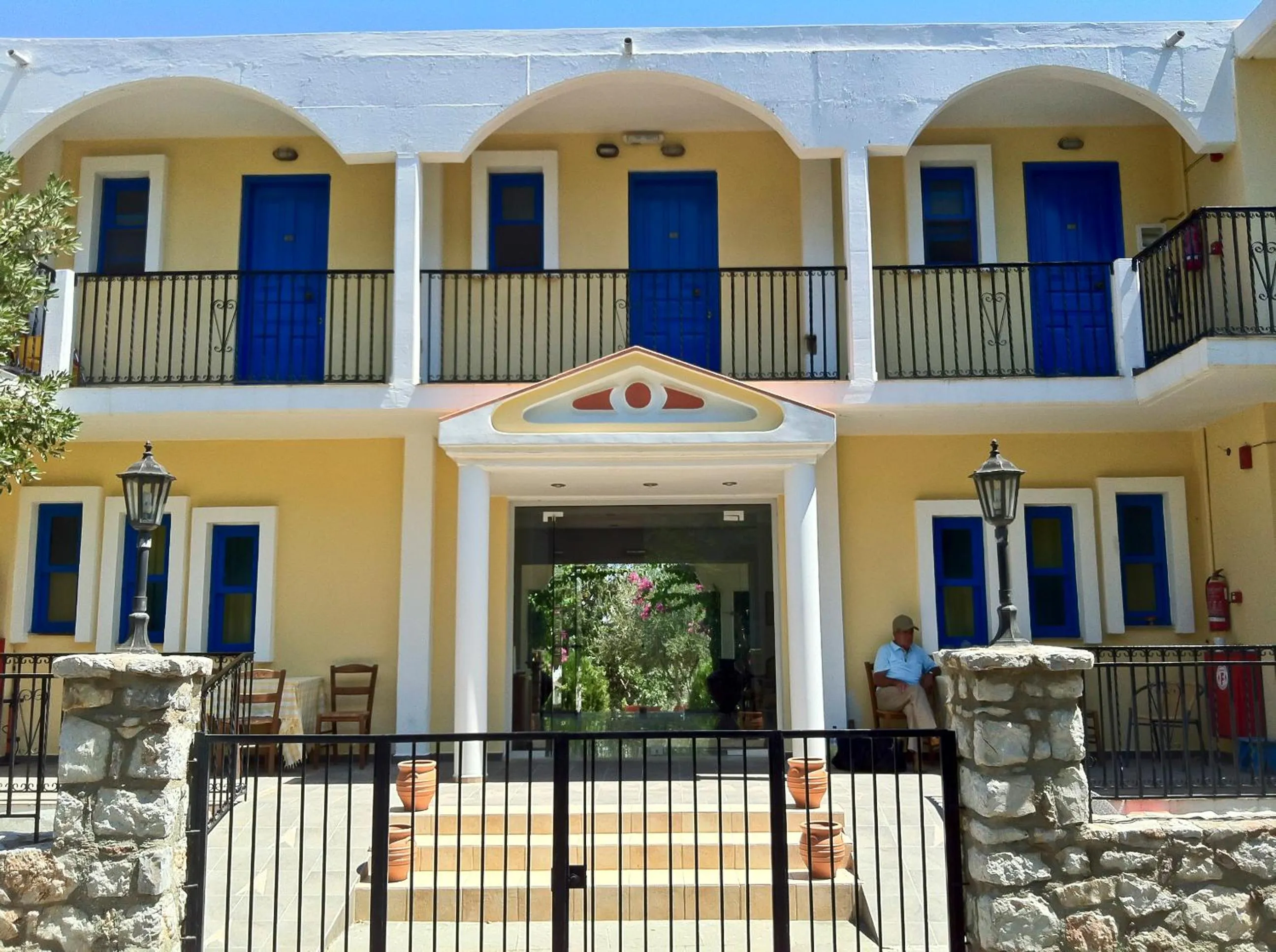 Facade/entrance in Castellania Hotel Apartments