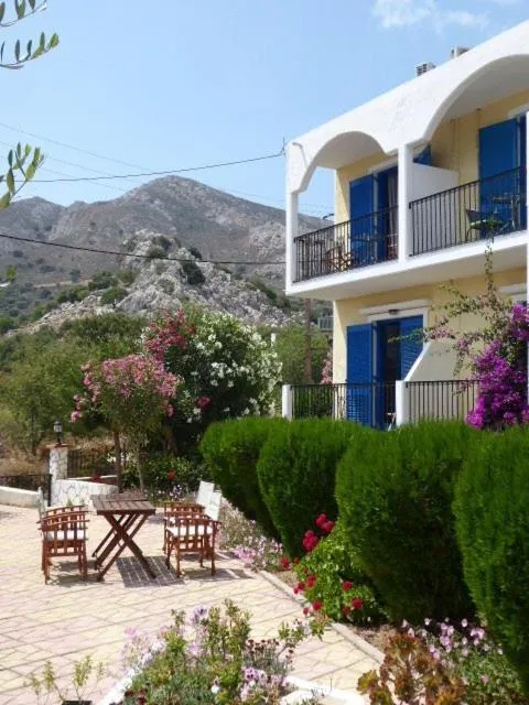 Castellania Hotel Apartments