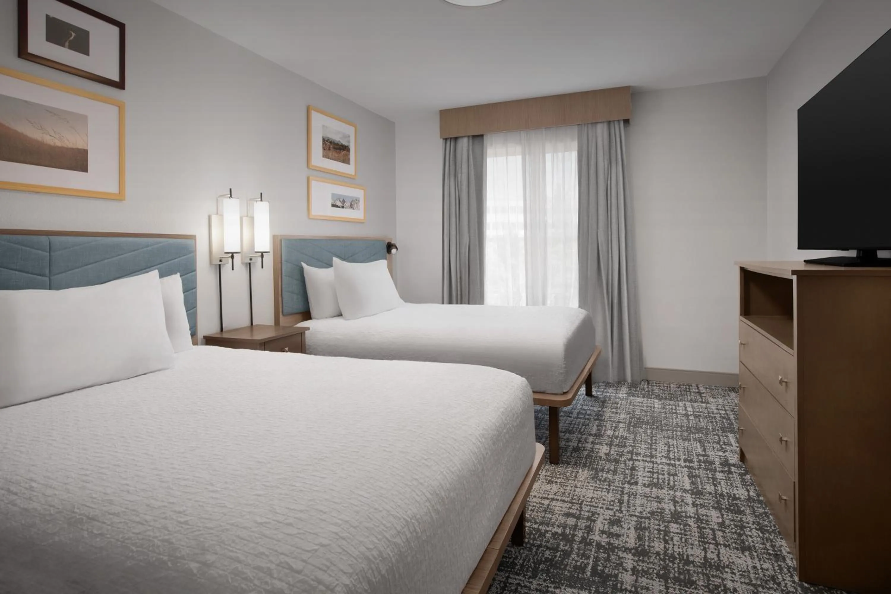 Bed in Homewood Suites by Hilton Colorado Springs-North
