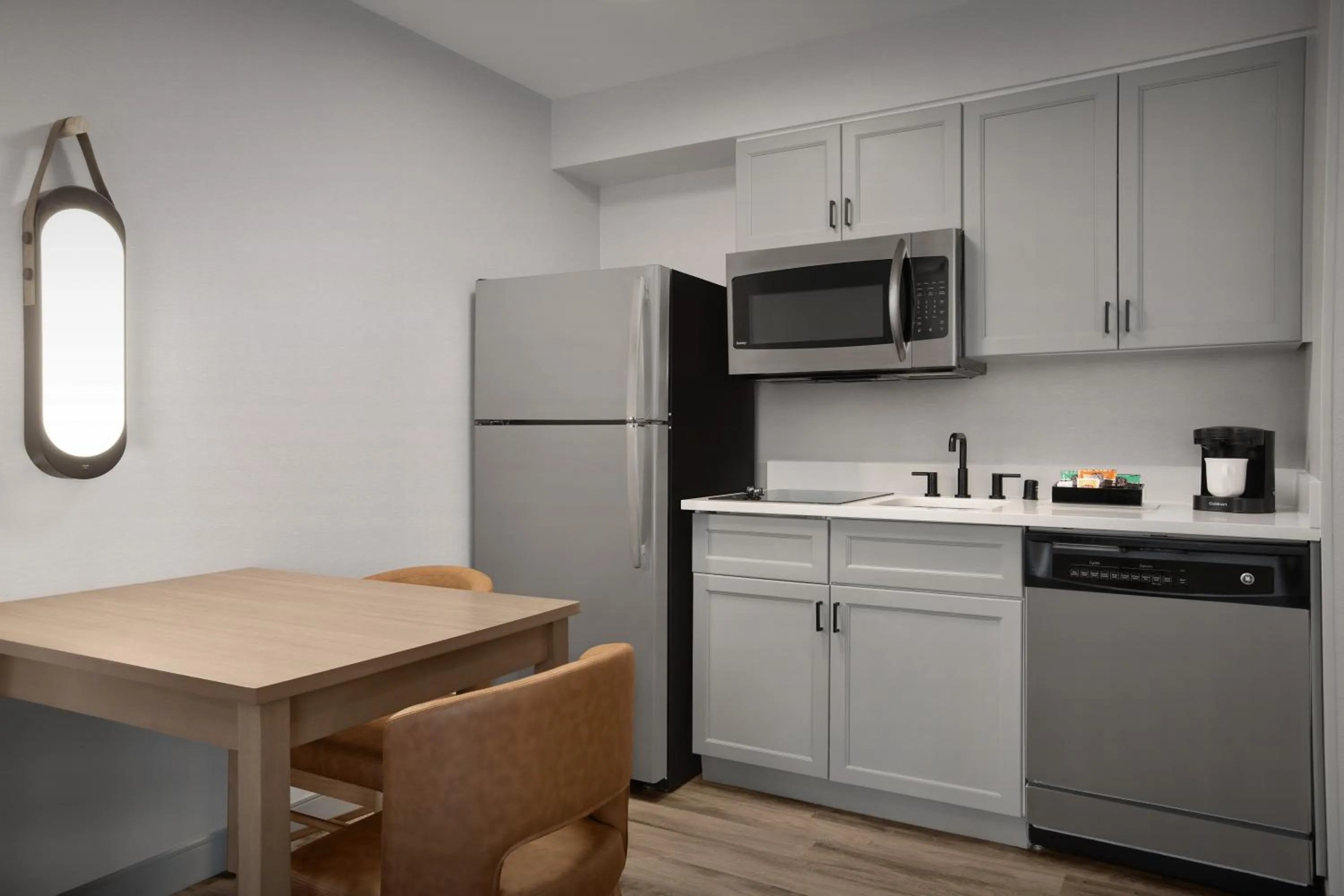 Kitchen or kitchenette in Homewood Suites by Hilton Colorado Springs-North