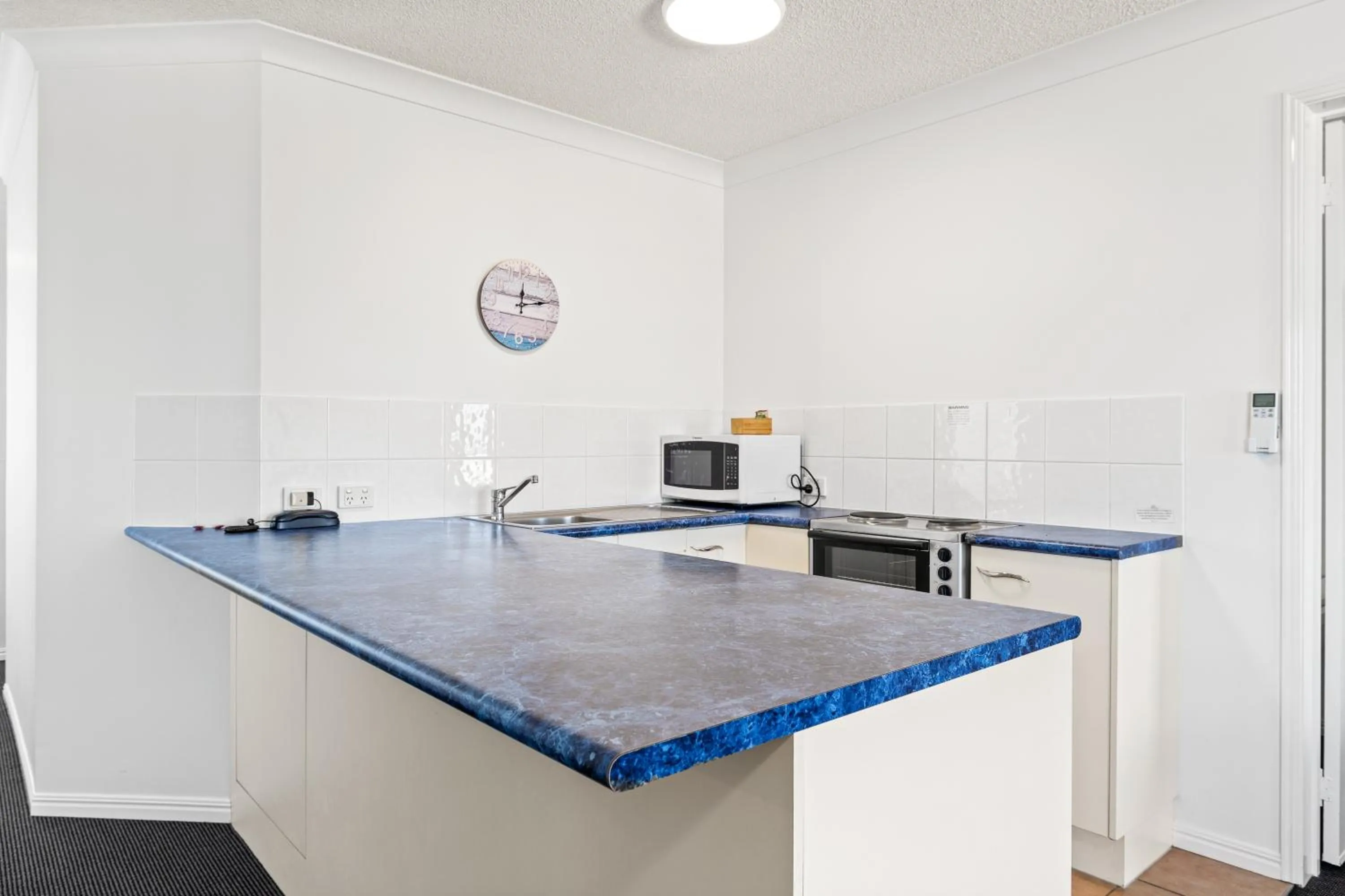 Kitchen or kitchenette in Belaire Place Motel Apartments