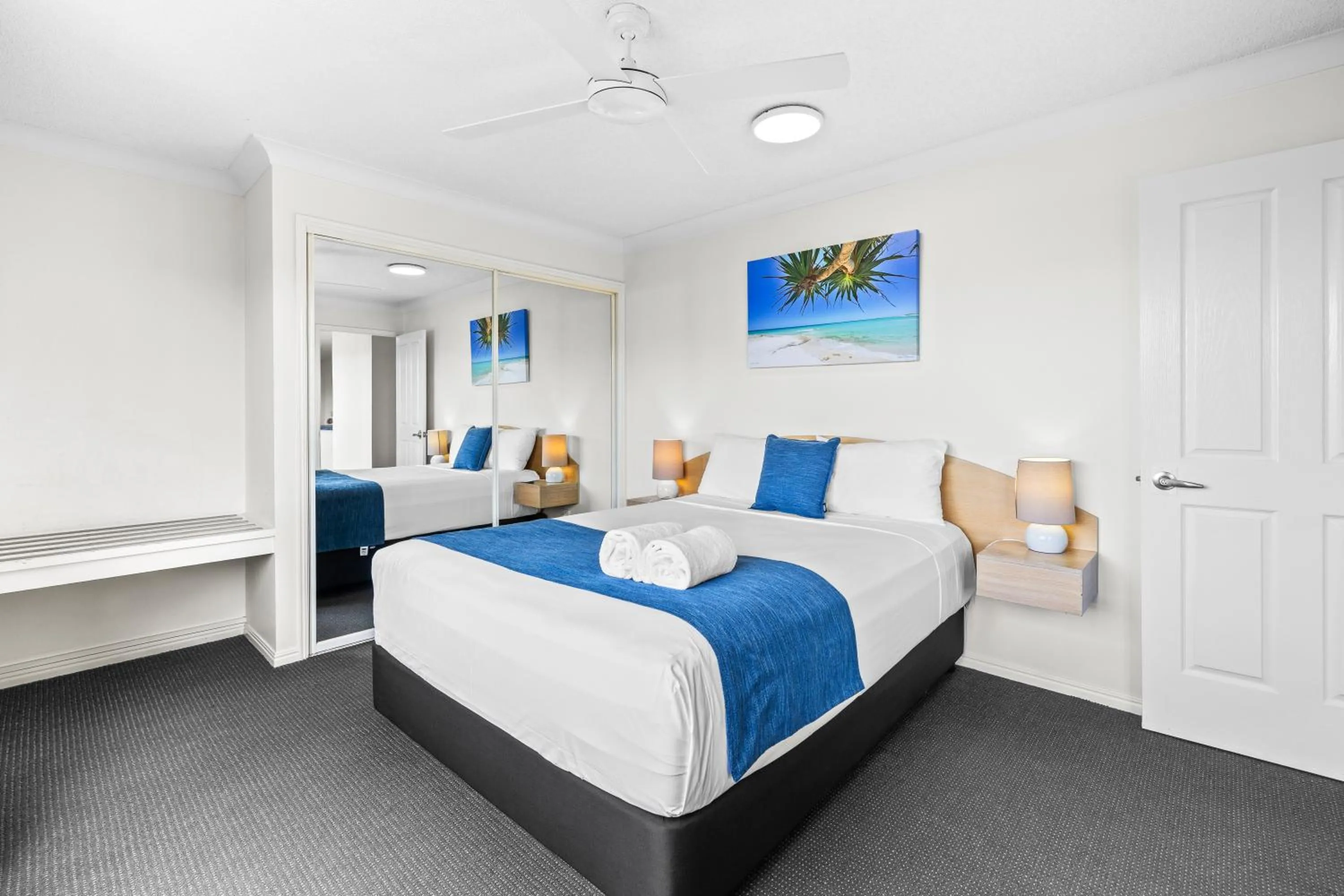 Bedroom, Bed in Belaire Place Motel Apartments