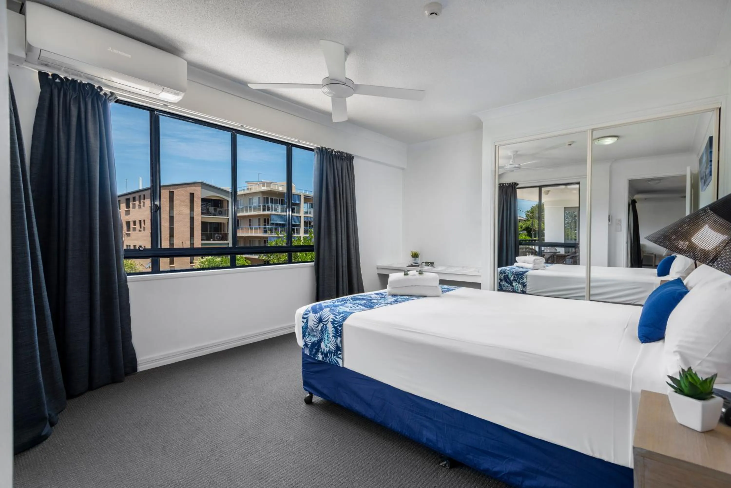 Bedroom, Bed in Belaire Place Motel Apartments