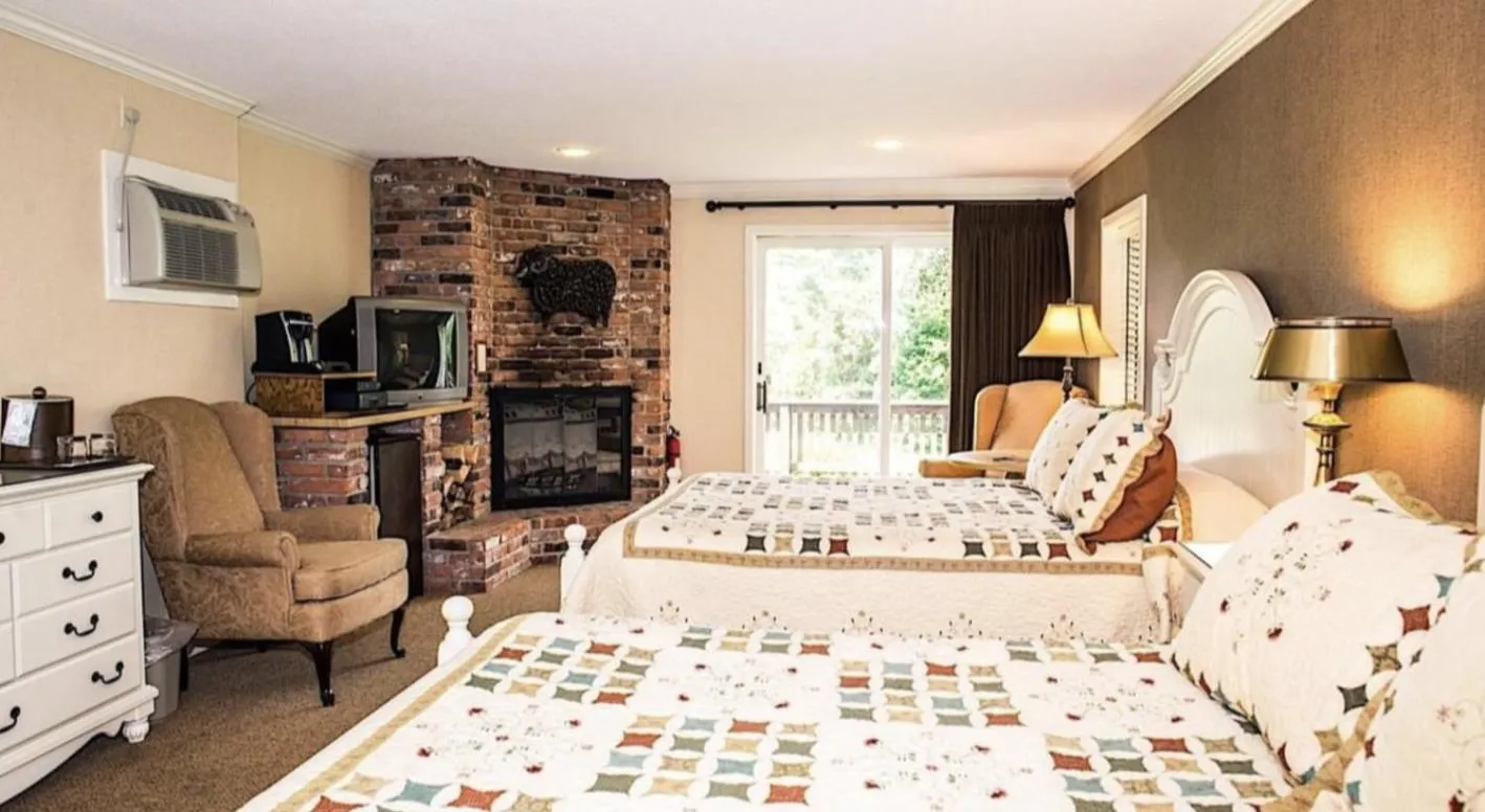 Bed in Manchester View