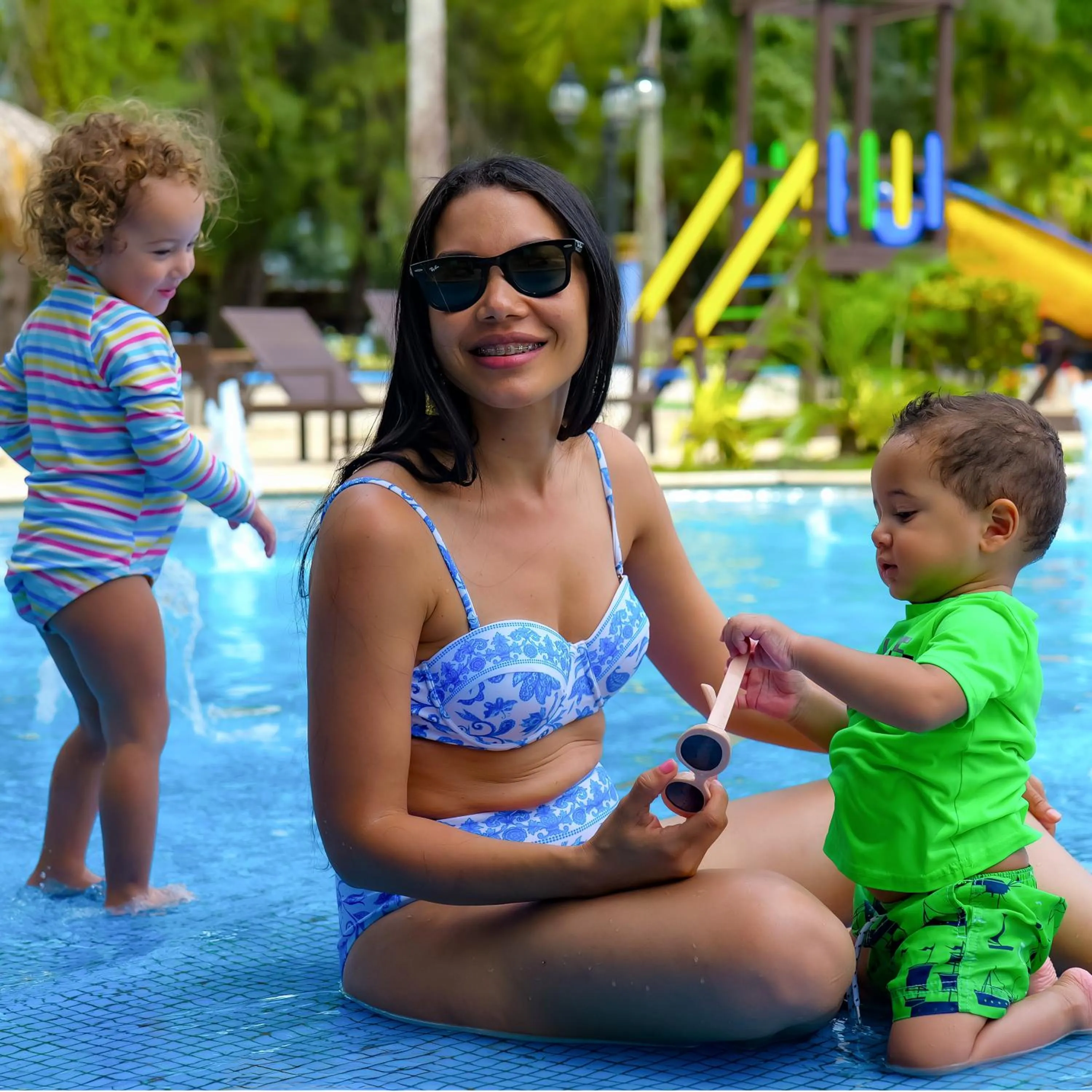 Pool view in La Ensenada Beach Resort