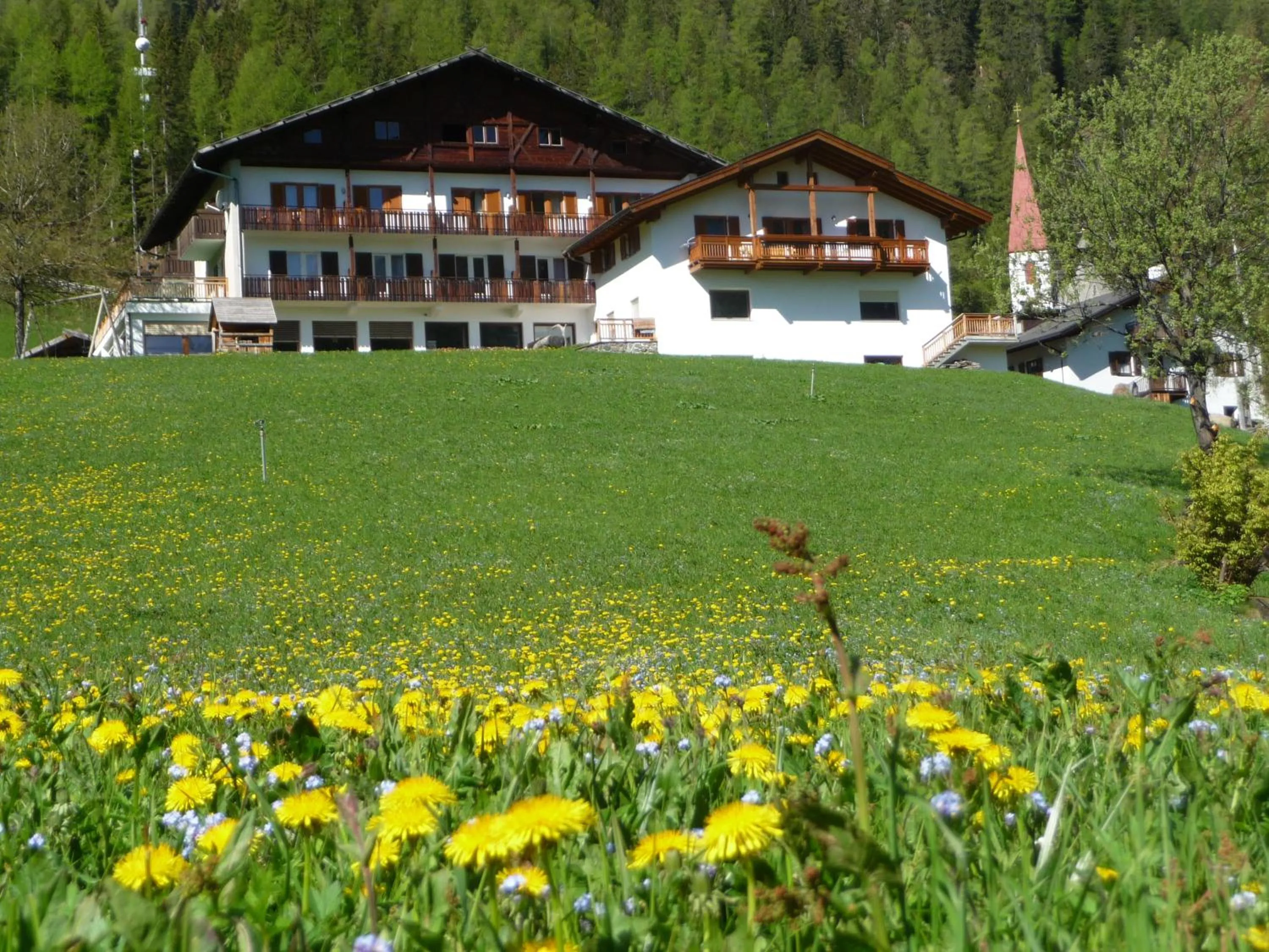 Property building in Hotel Ultnerhof