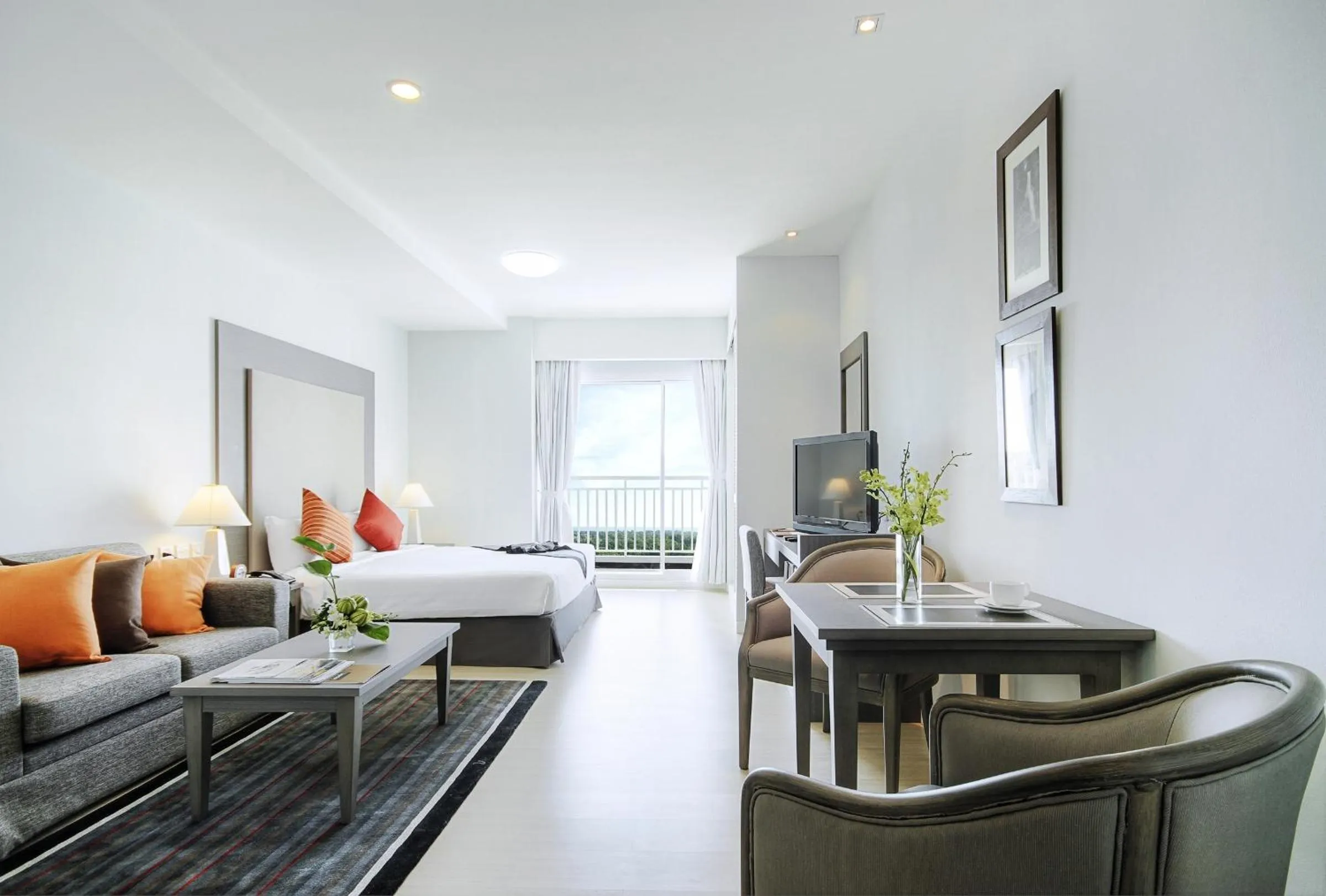 Bedroom, Bed in Classic Kameo Hotel & Serviced Apartment, Rayong