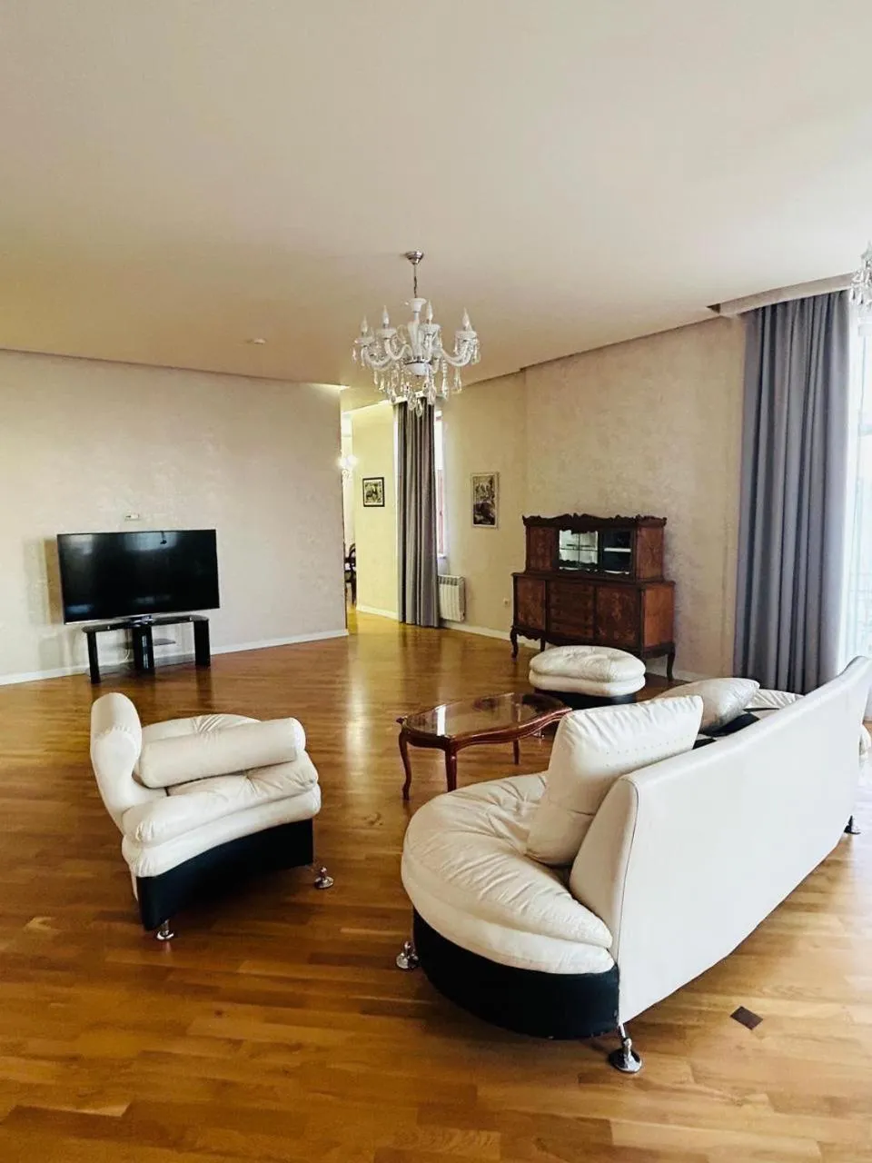 TV and multimedia in Sunday Hotel Baku